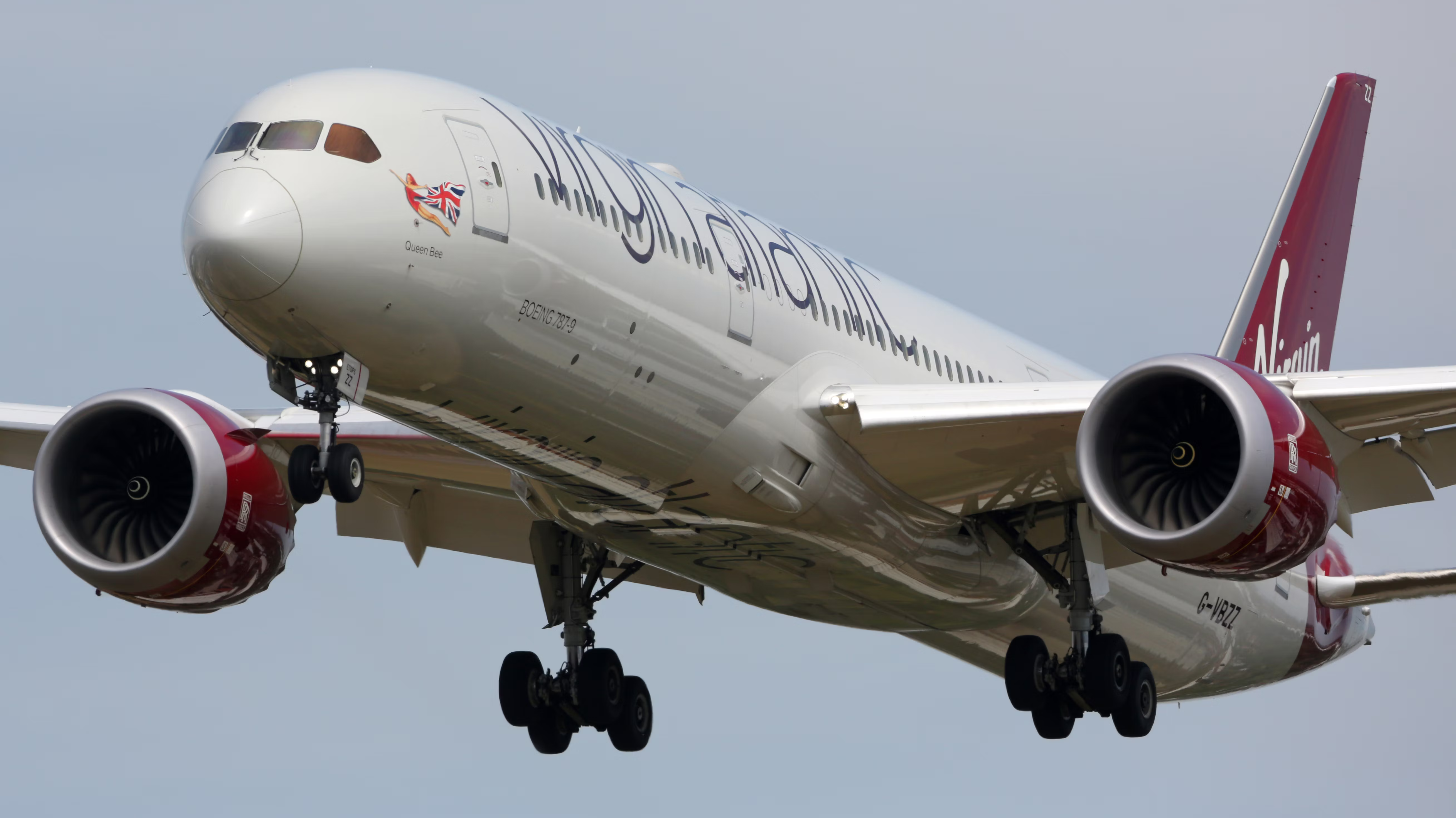 A Virgin Atlantic Boeing 787-9 landing at London Heathrow Airport.