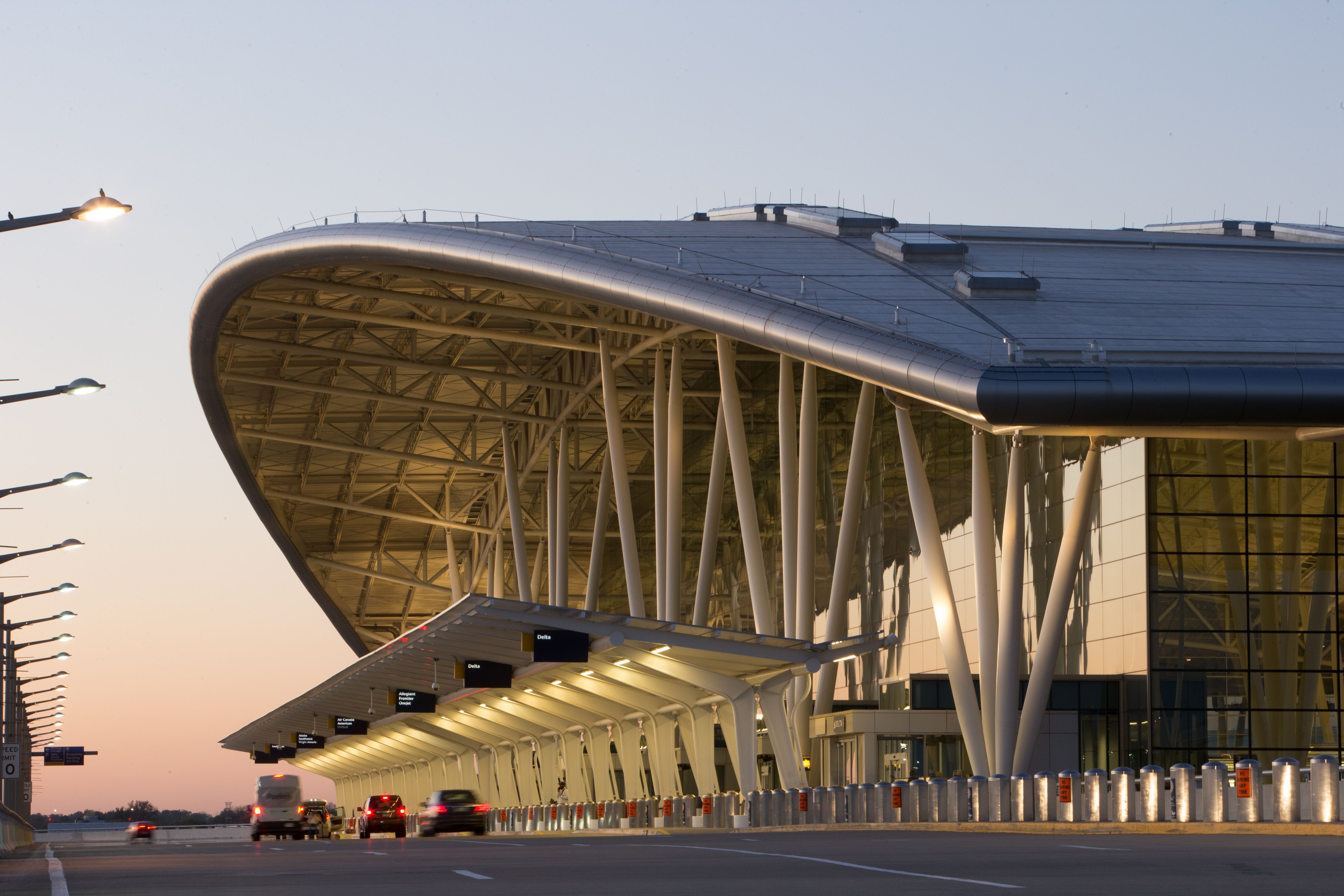 The main terminal building at Indianapolis International Airport.