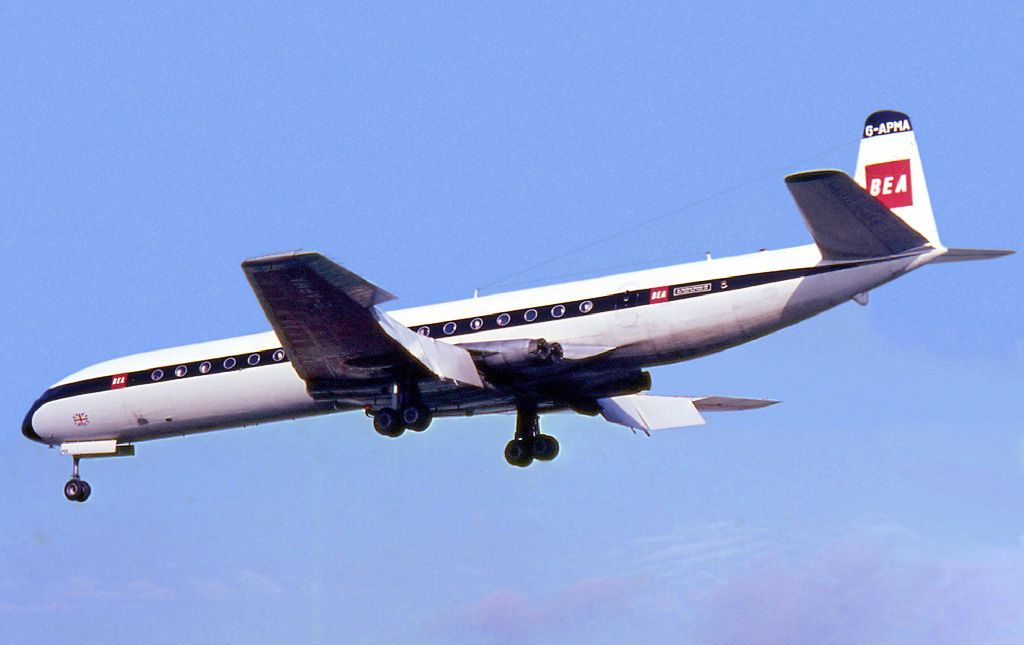 BEA_De_Havilland_DH-106_Comet_4B_Tempelhof_Manteufel