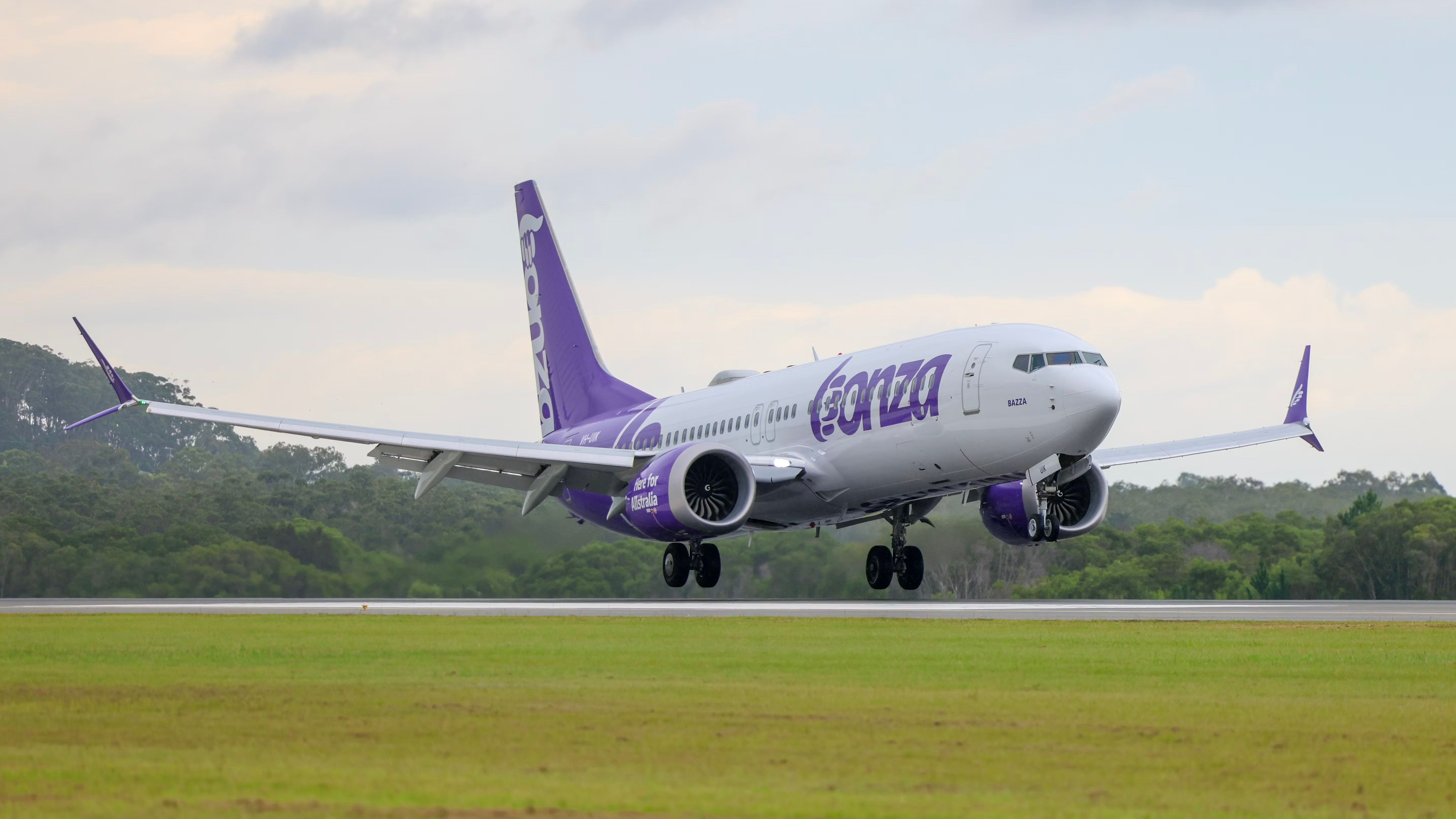 Bonza 737 MAX 8 Bazza at Sunshine Coast airport