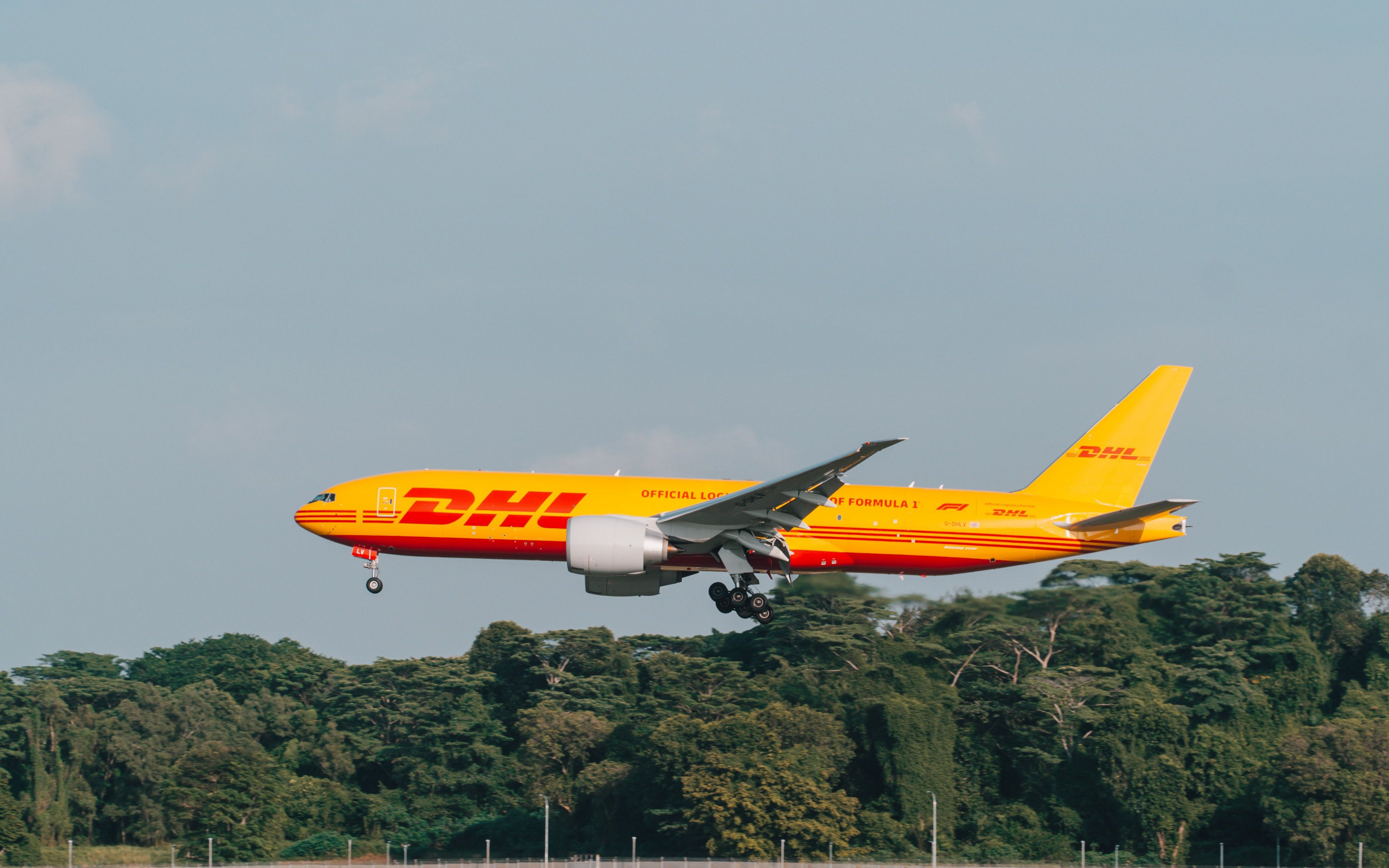 DHL Boeing 777 F1 Livery