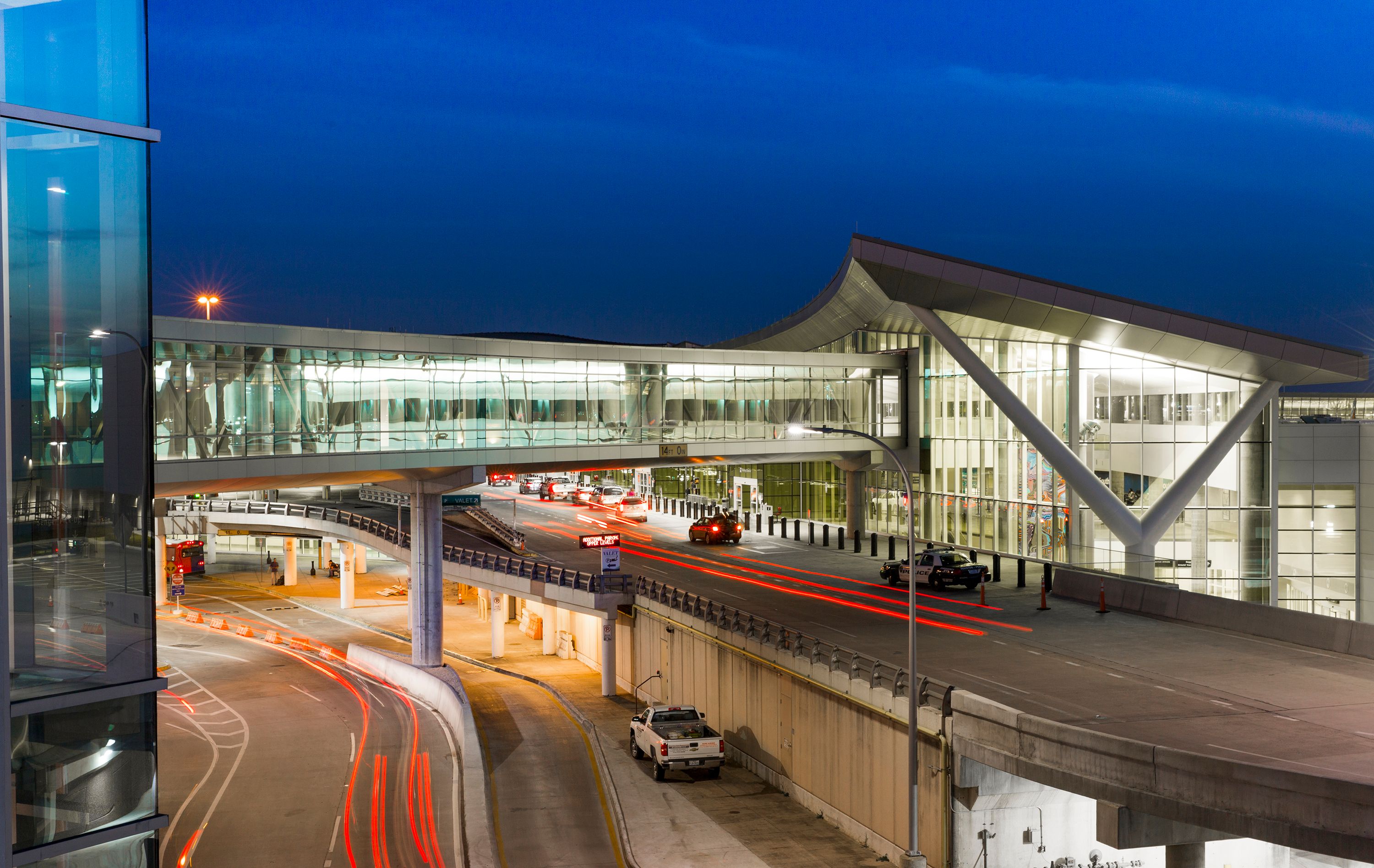 Houston Hobby entrance