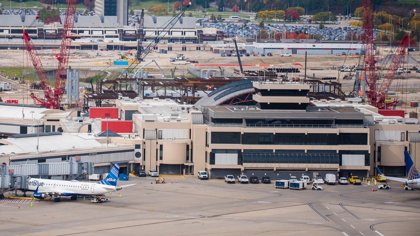 Lost And Found Auction To Be Held At Pittsburgh Airport On October 7