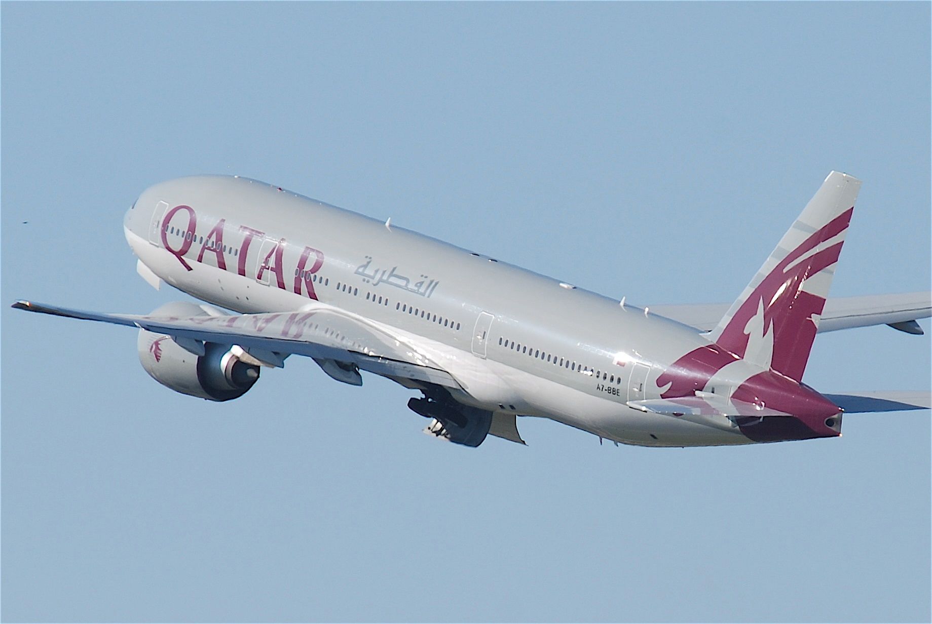 Qatar Airways 777-200LR