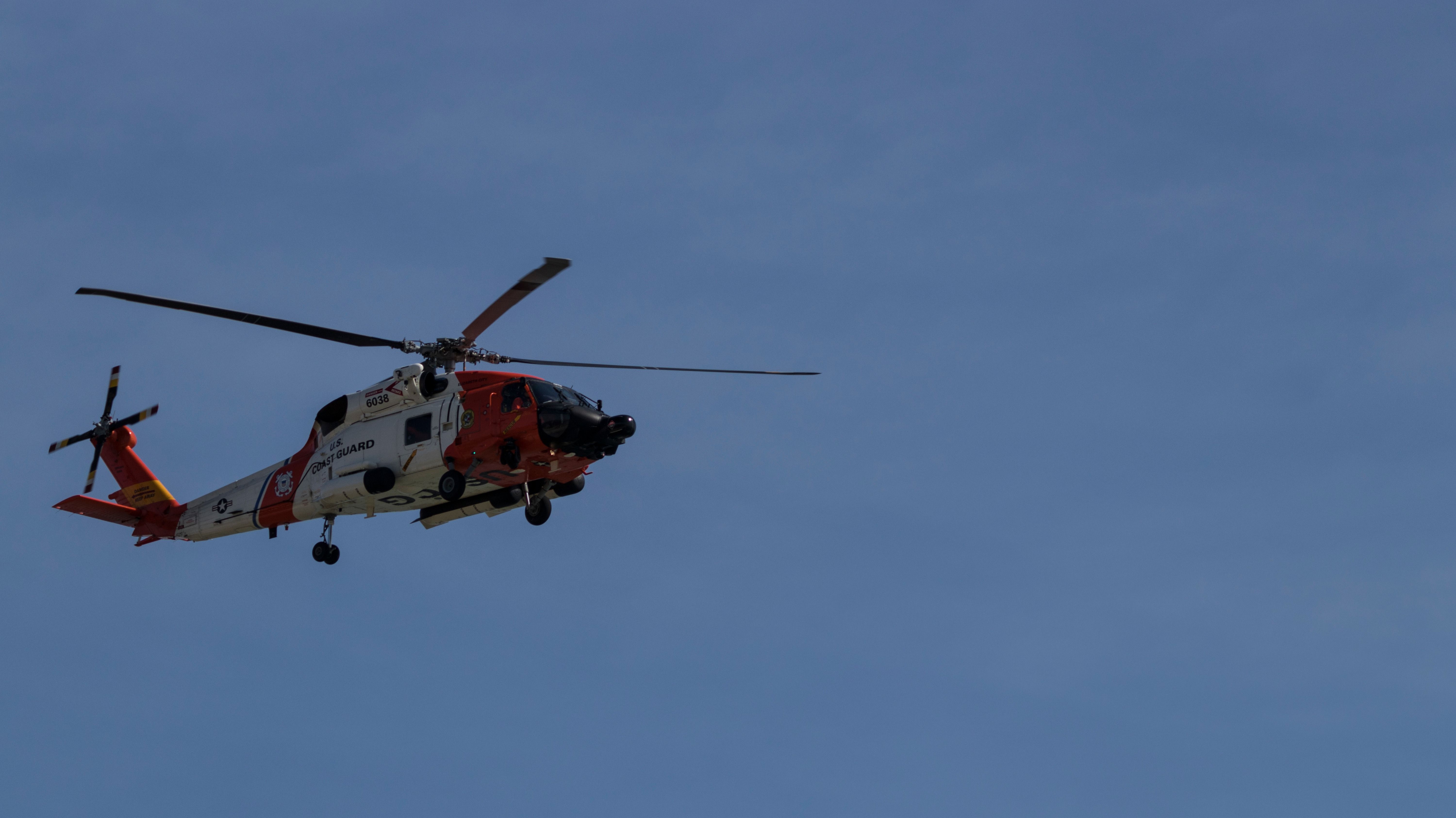 us-coast-guard-pilots-are-latest-to-face-laser-problem-in-boston