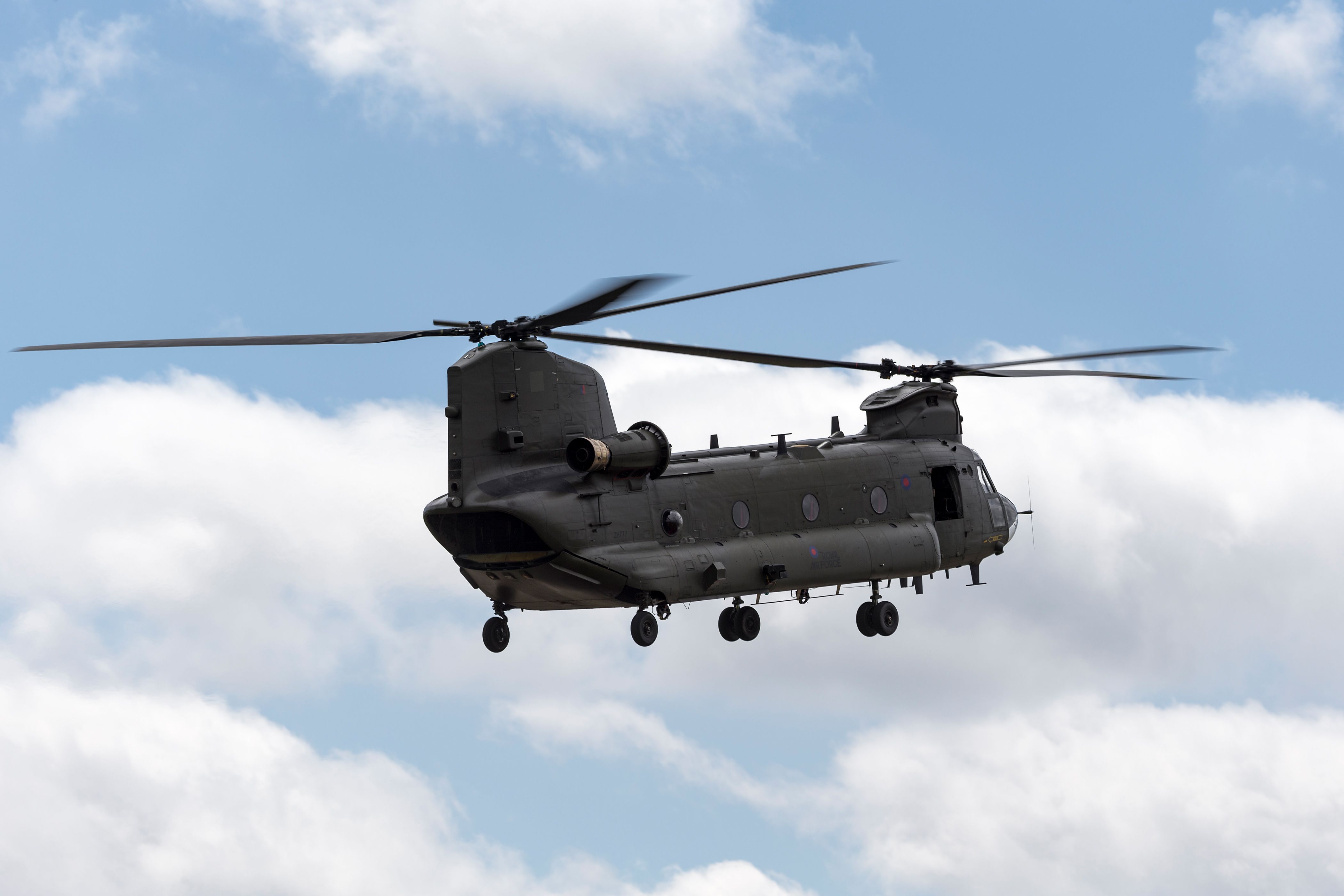 Boeing Reveals Chinook CH-47F Block II Helicopter Is Almost Ready For ...