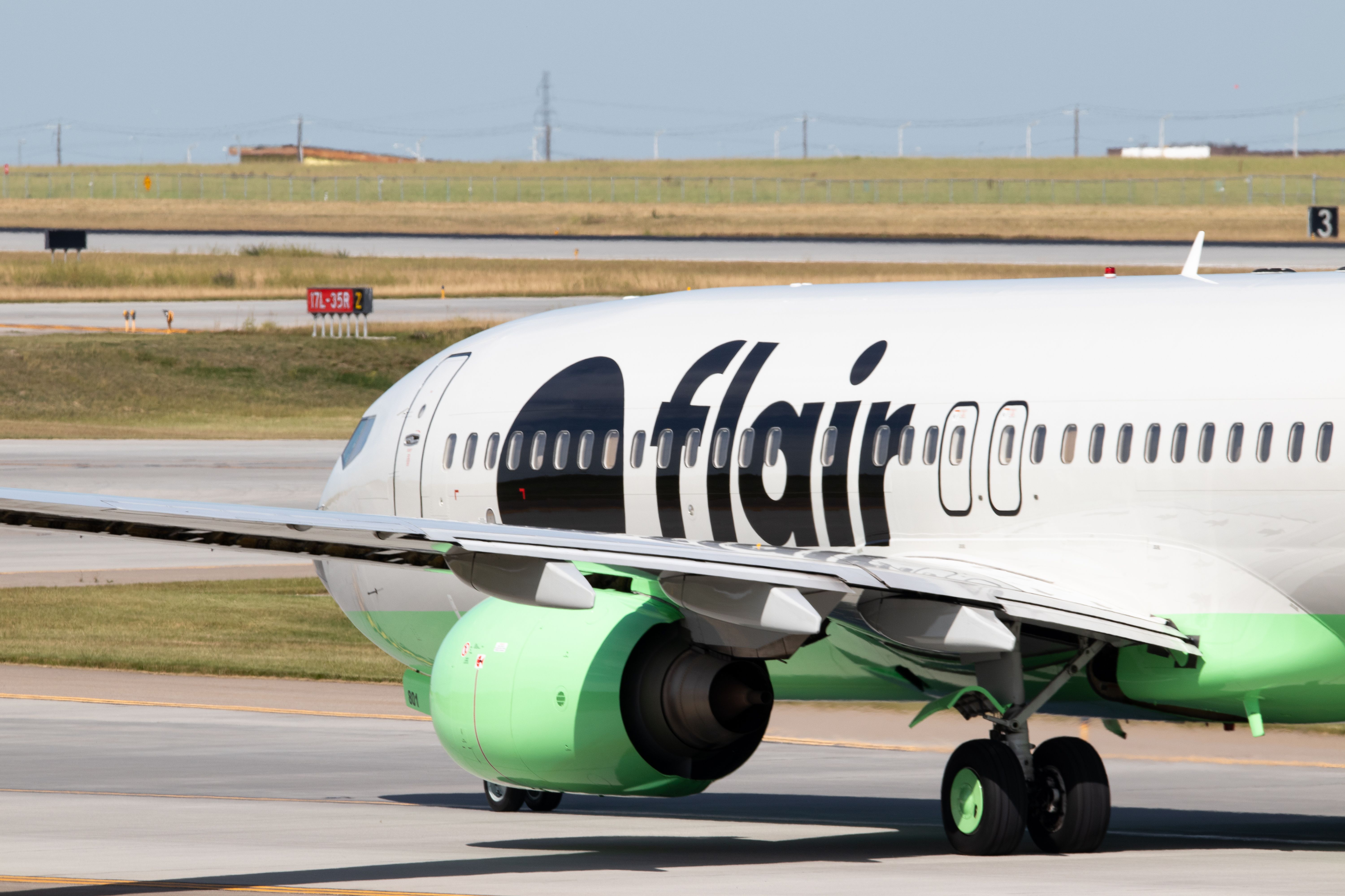 Flair Airlines Boeing 737