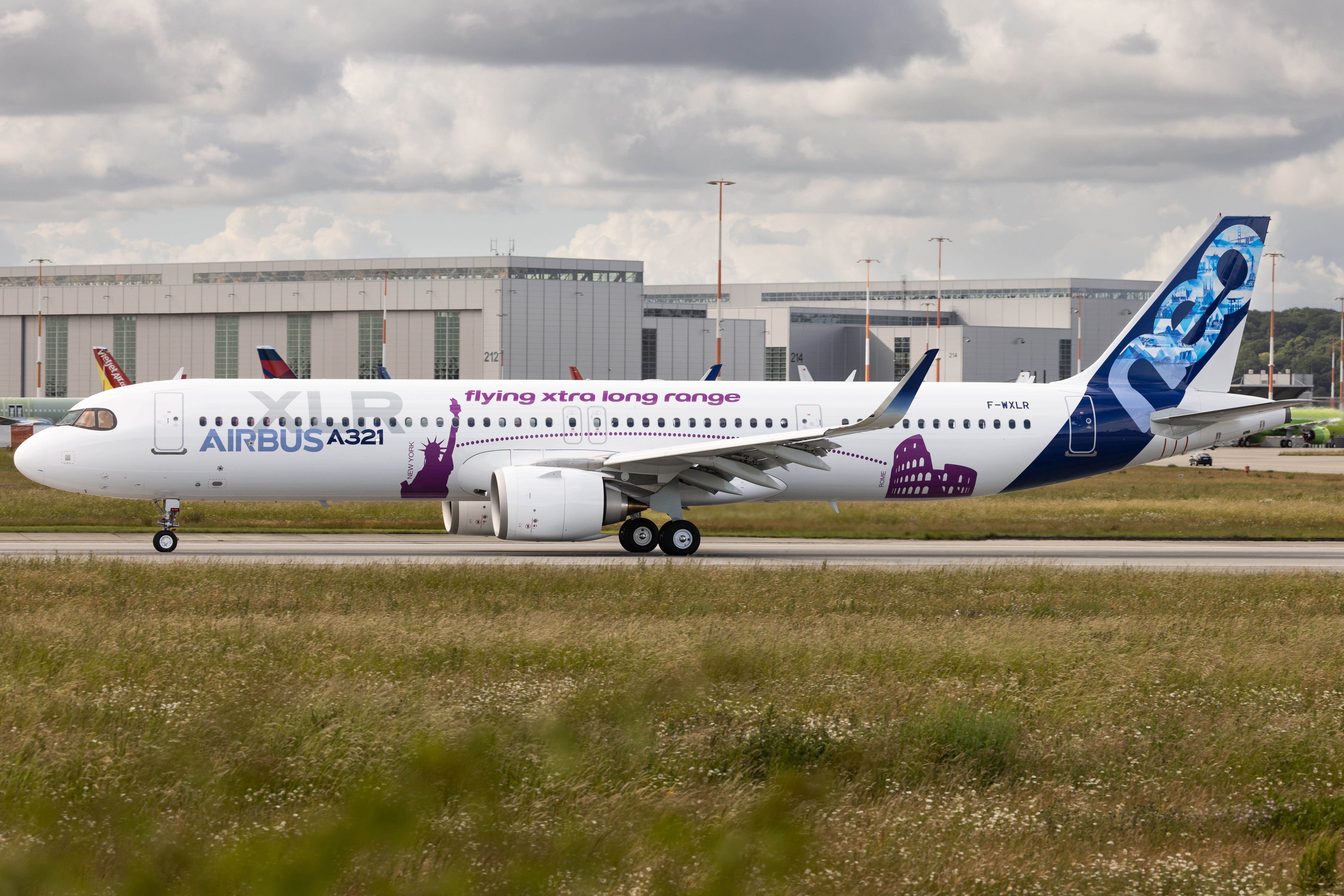 The Airbus A321XLR taxiing to the runway.