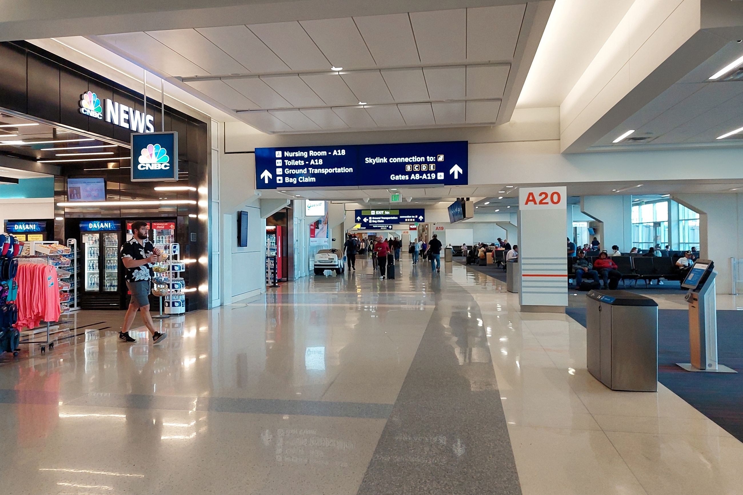 Top 5: The Longest Airport Concourse Treks In The US