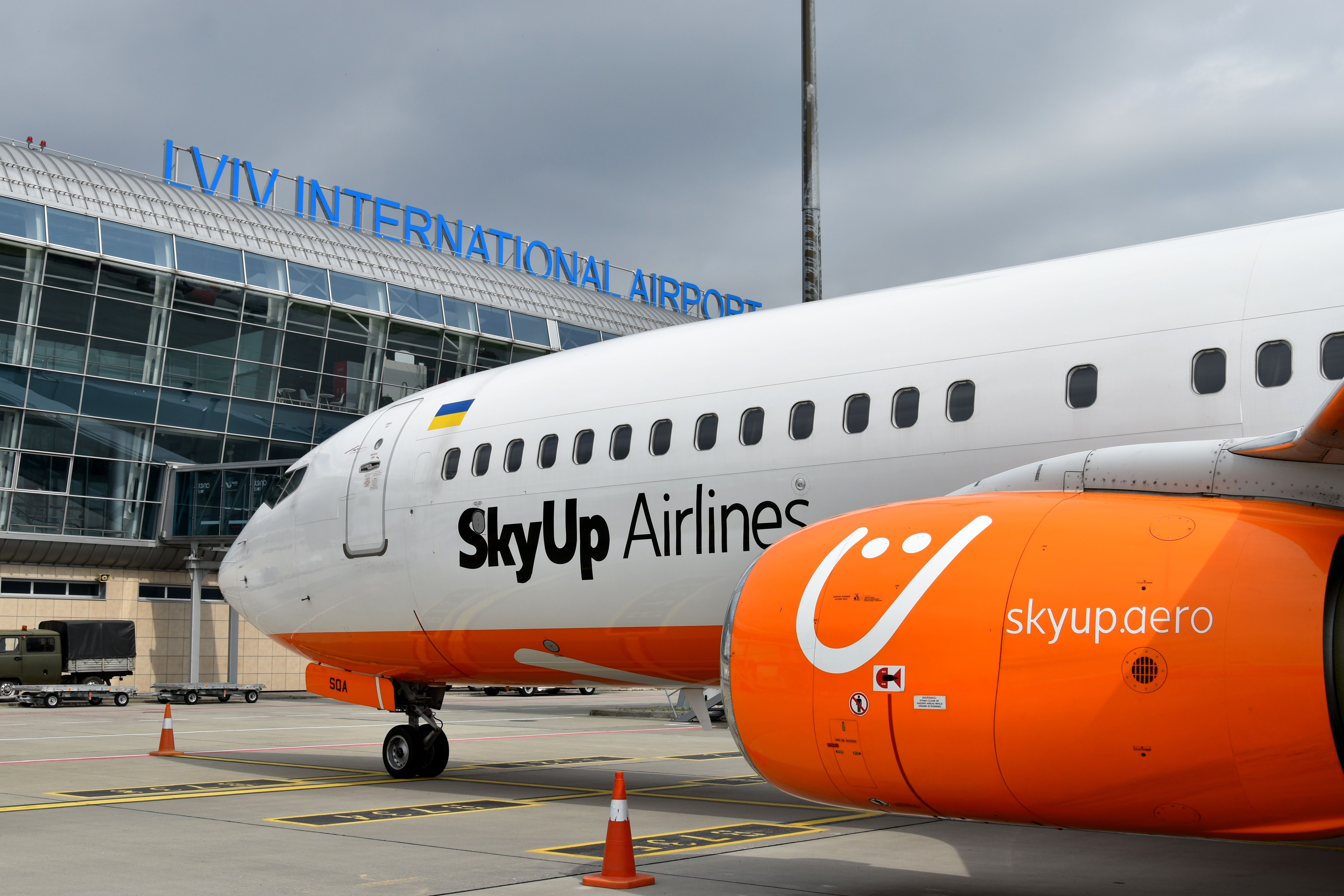 SkyUp Airlines Boeing 737