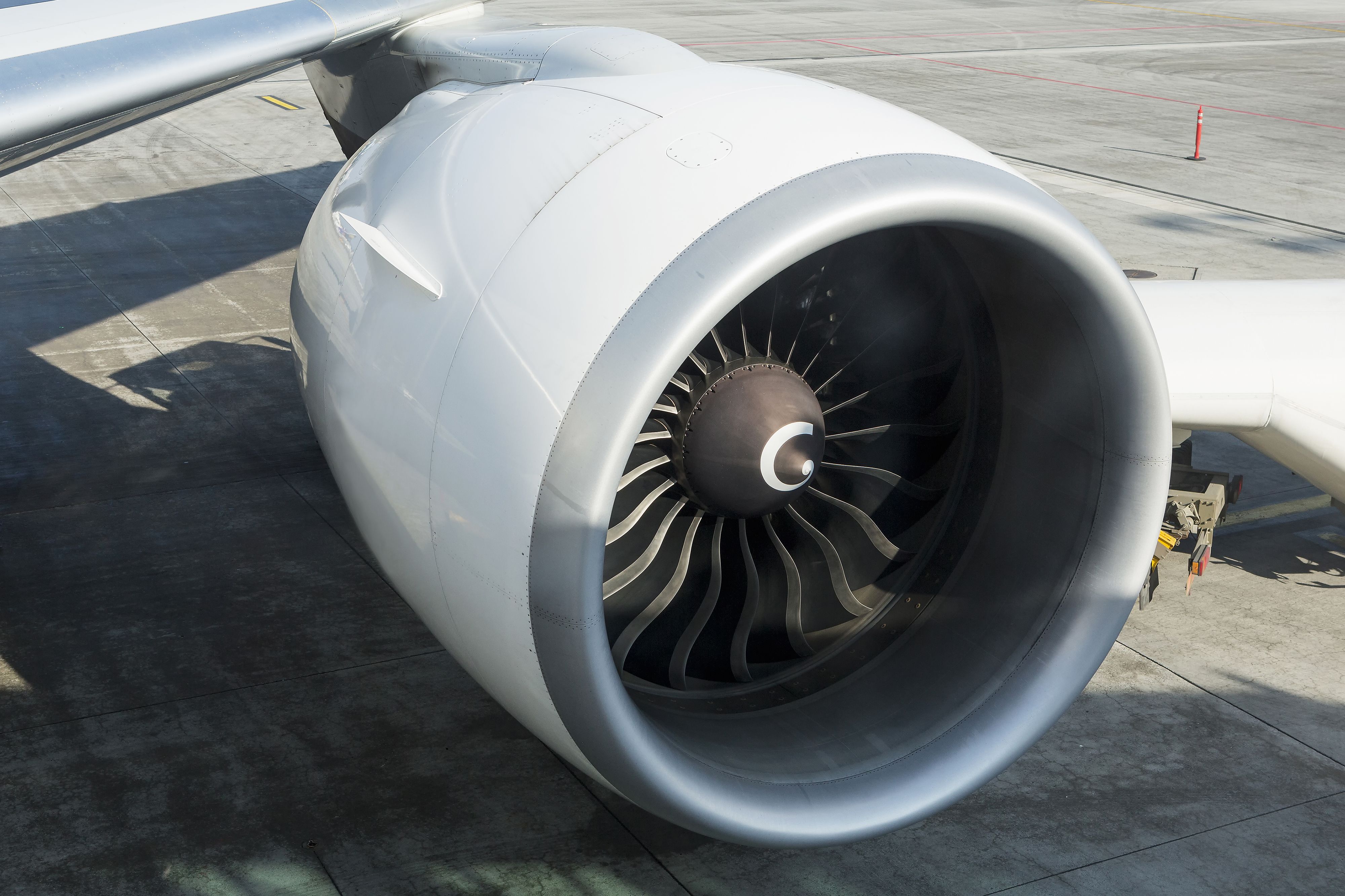 Detailed view of the appearance of the turbine blades of a Boeing 777 engine.