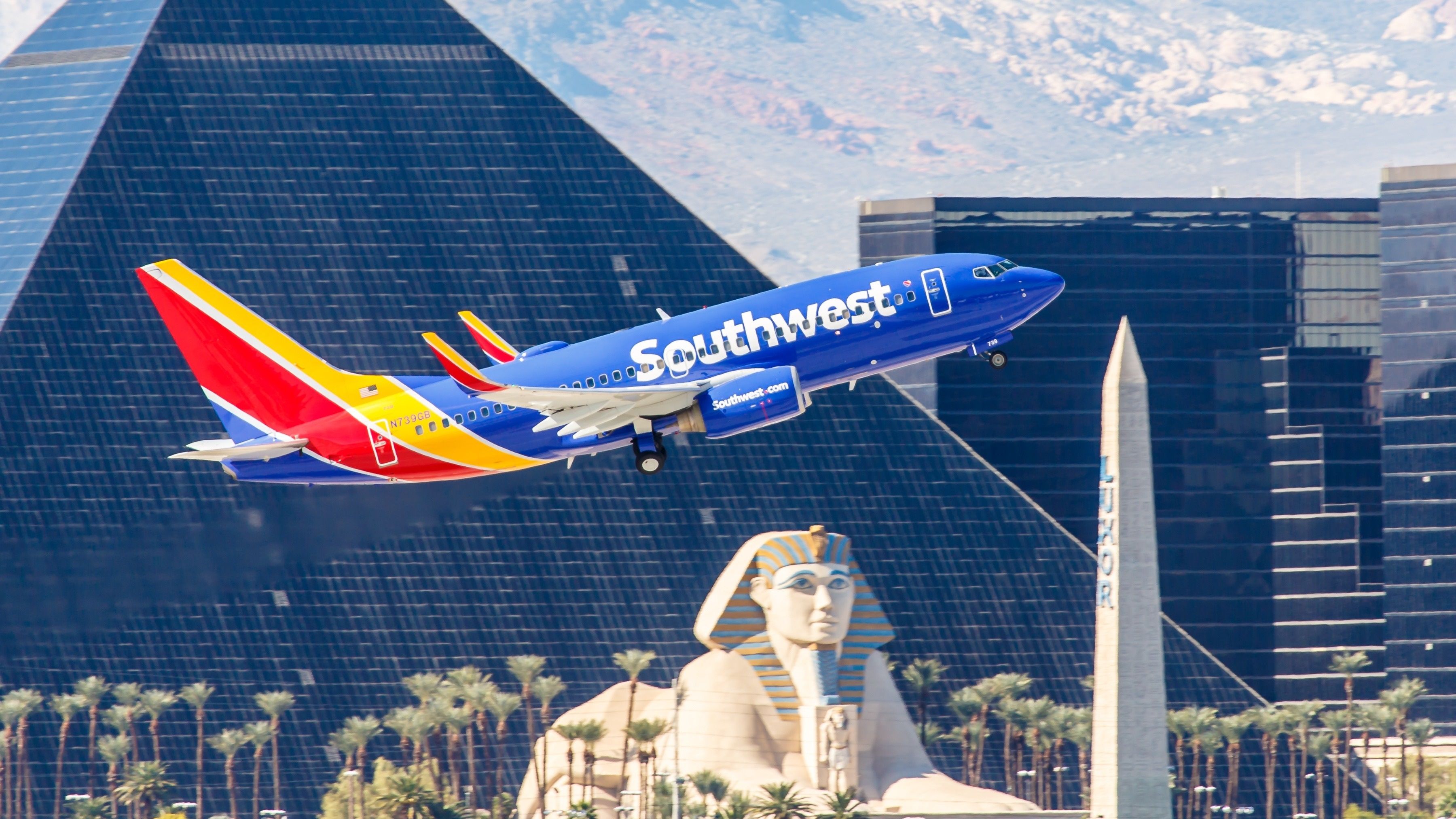 A Southwest Airlines Boeing 737-700 taking off.