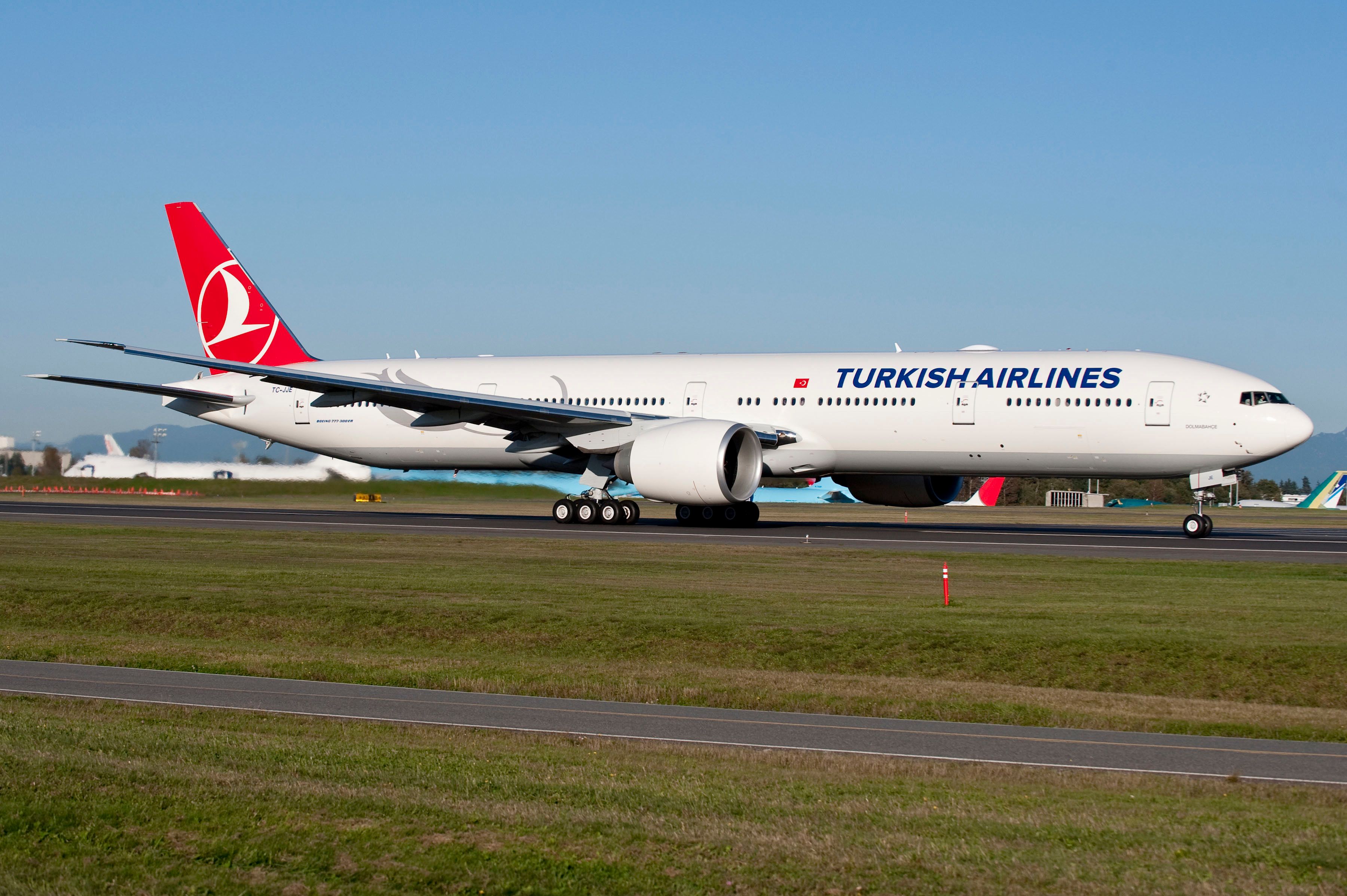 A Turkish Airlines Boeing 777-300ER Taxiing to the runway.