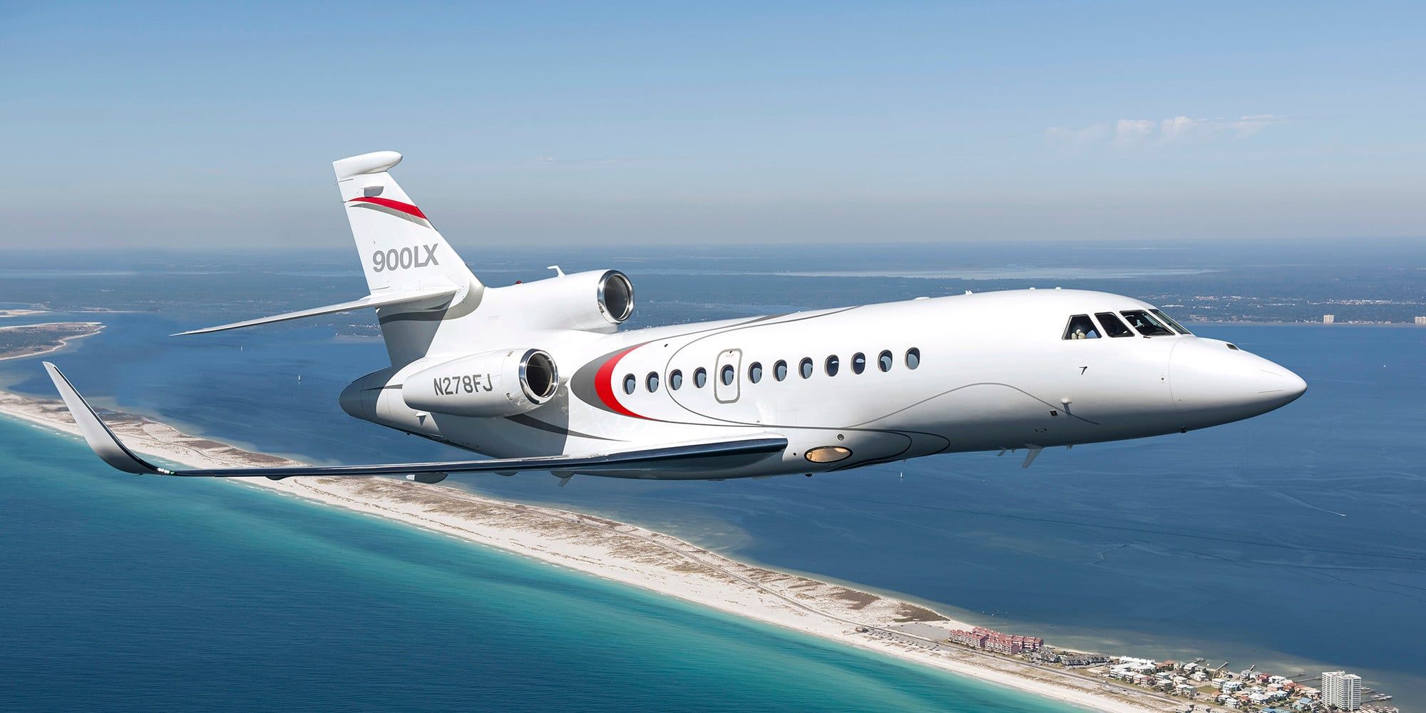 5 Fast Facts About The Dassault Falcon 900 - Veritastech Pilot Academy