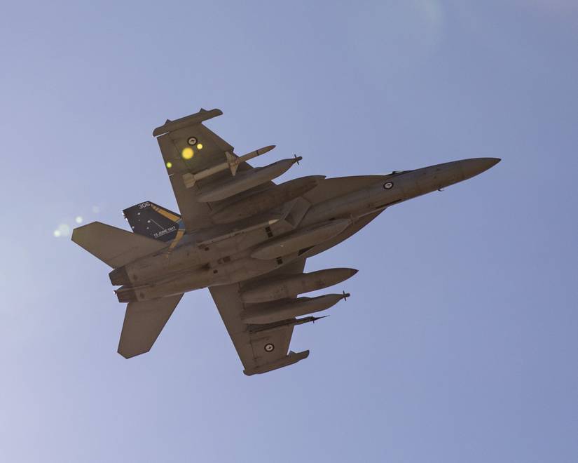 Jam Pod What You Need To Know About The EA-18G Growler's Next Generation Jammer ...