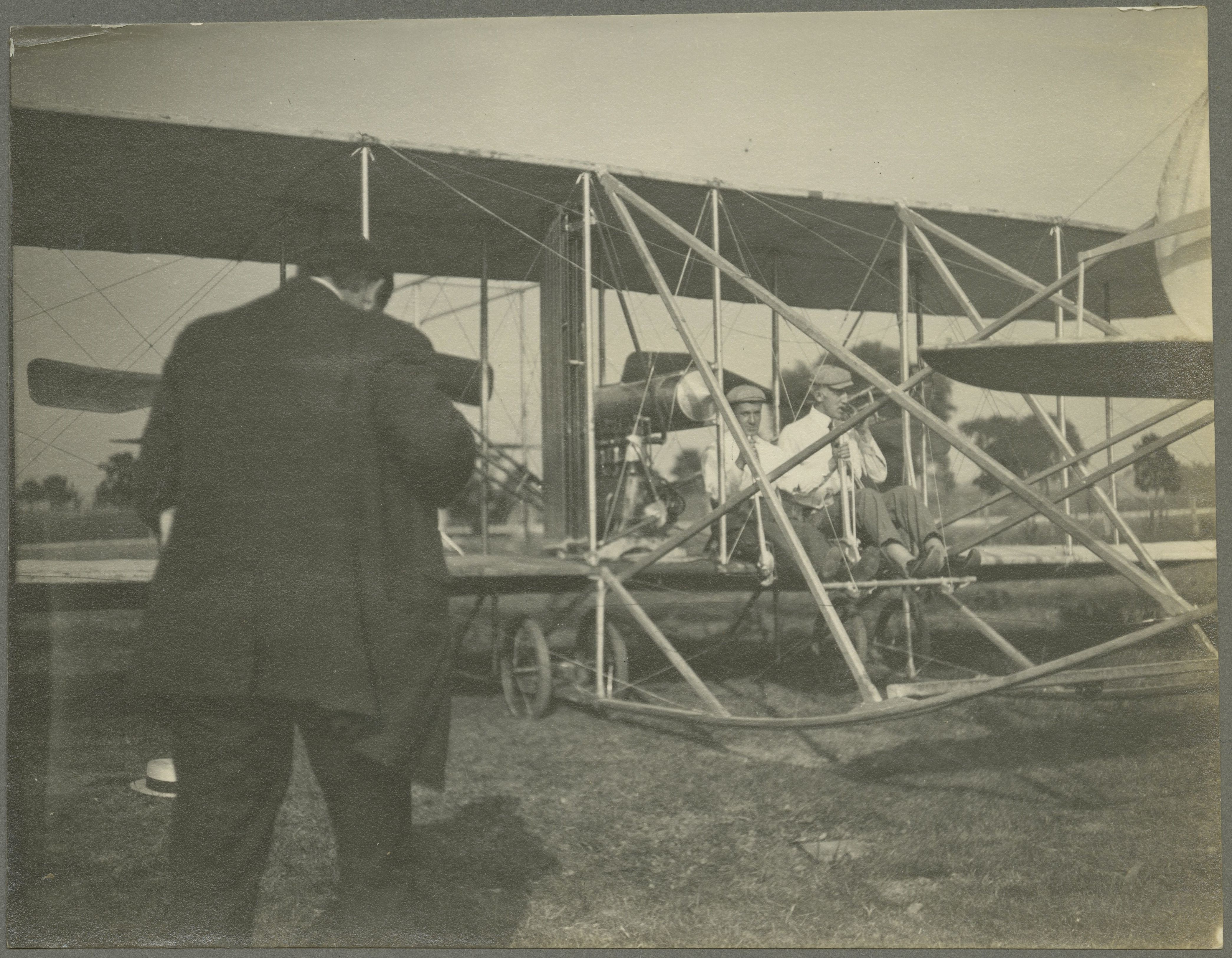 Wright B Flyer & Students c.1910