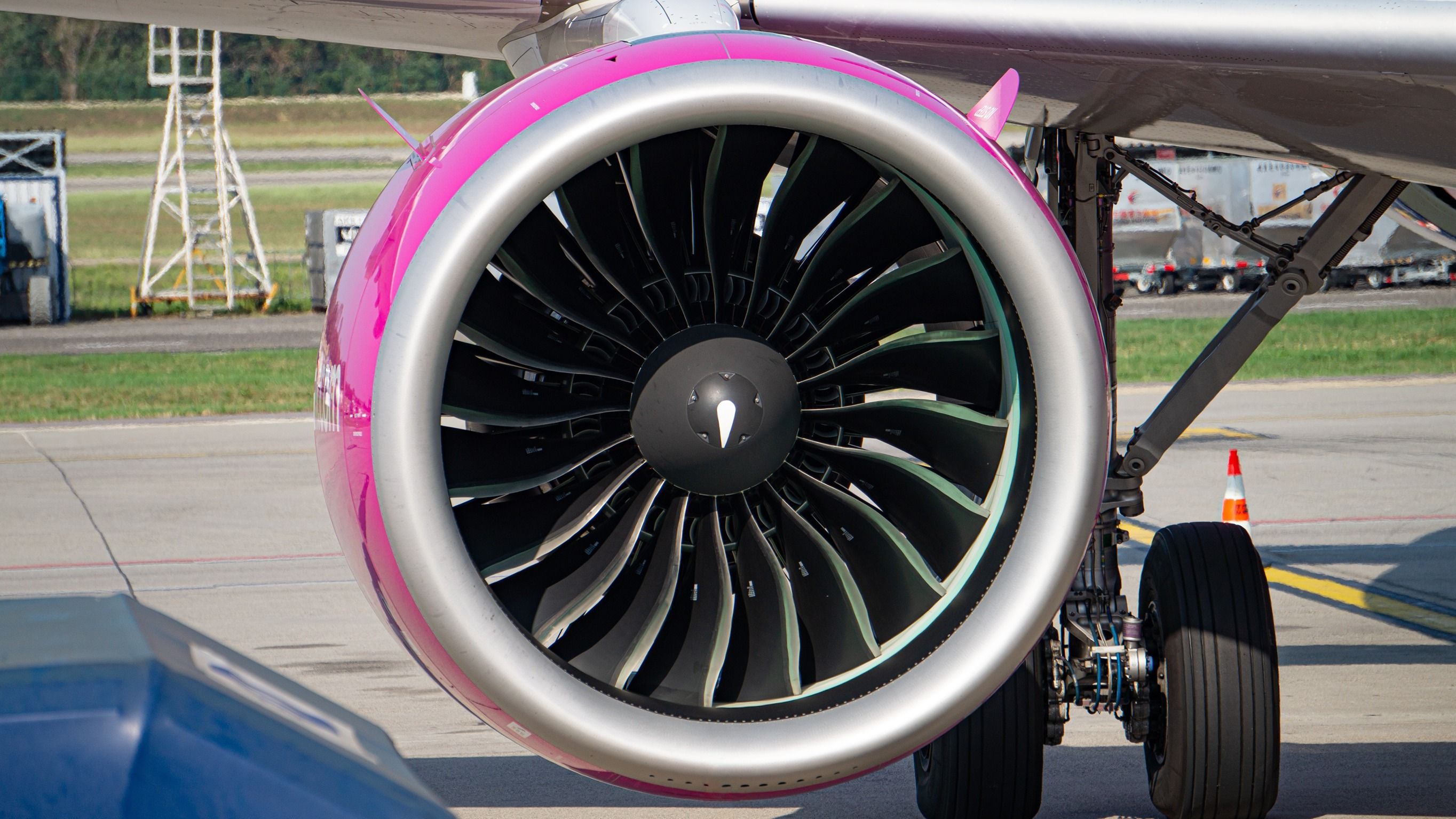 A close-up of Wizz Air Airbus A321neo Pratt & Whitney PW1100G engine.