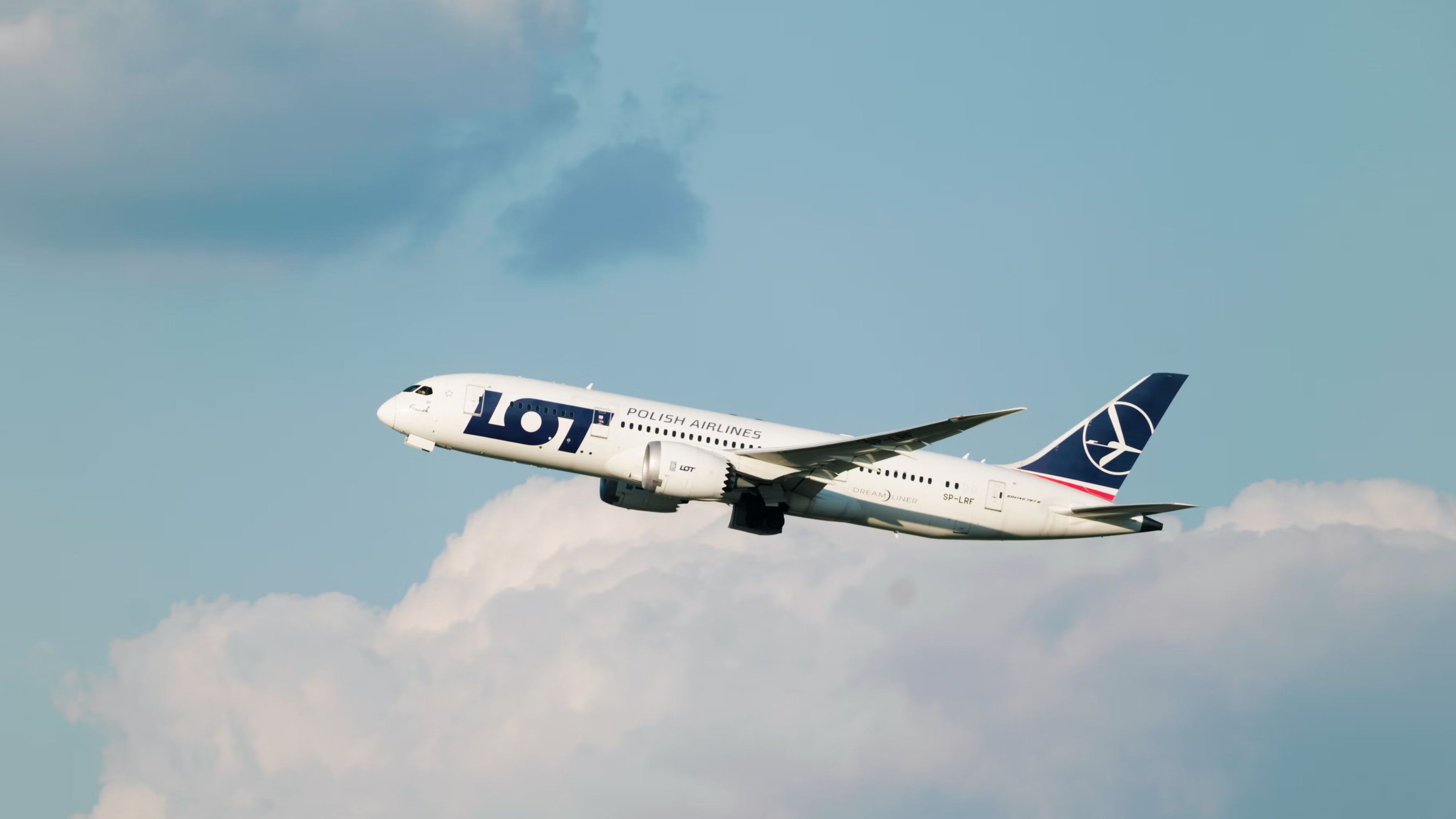 Examined Why LOT Polish Airlines Flies From Budapest To Seoul