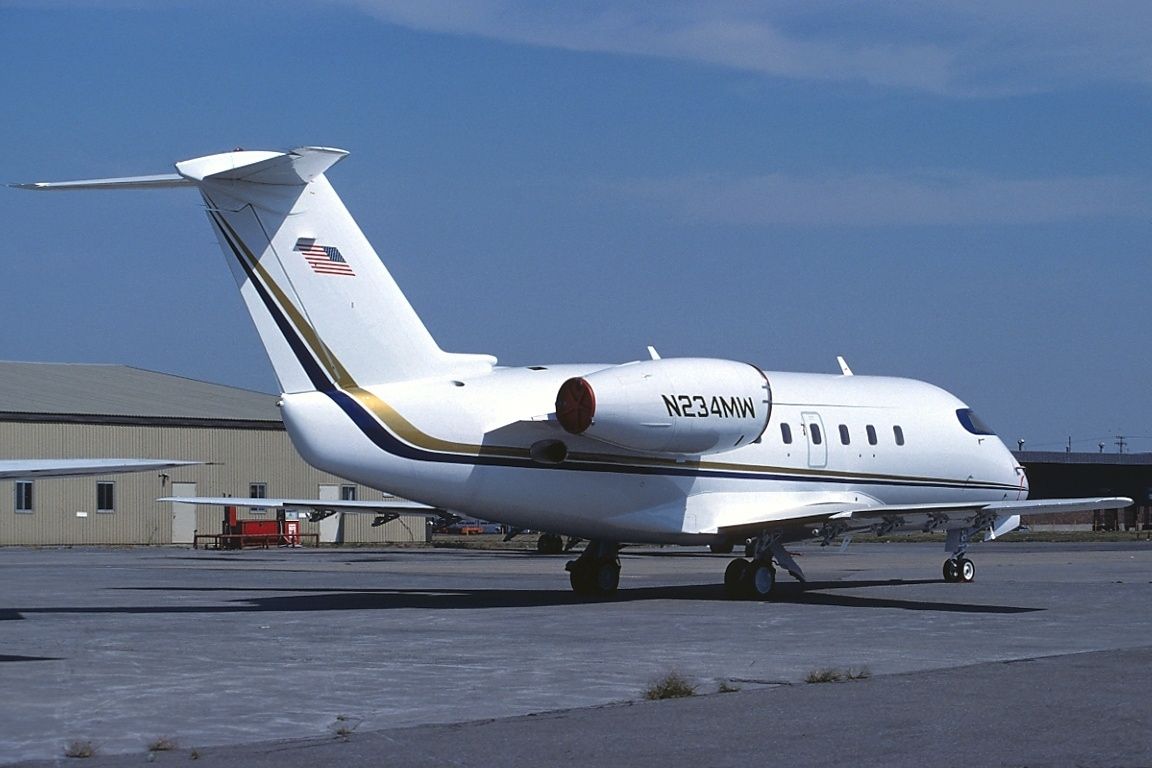 Canadair CL-600