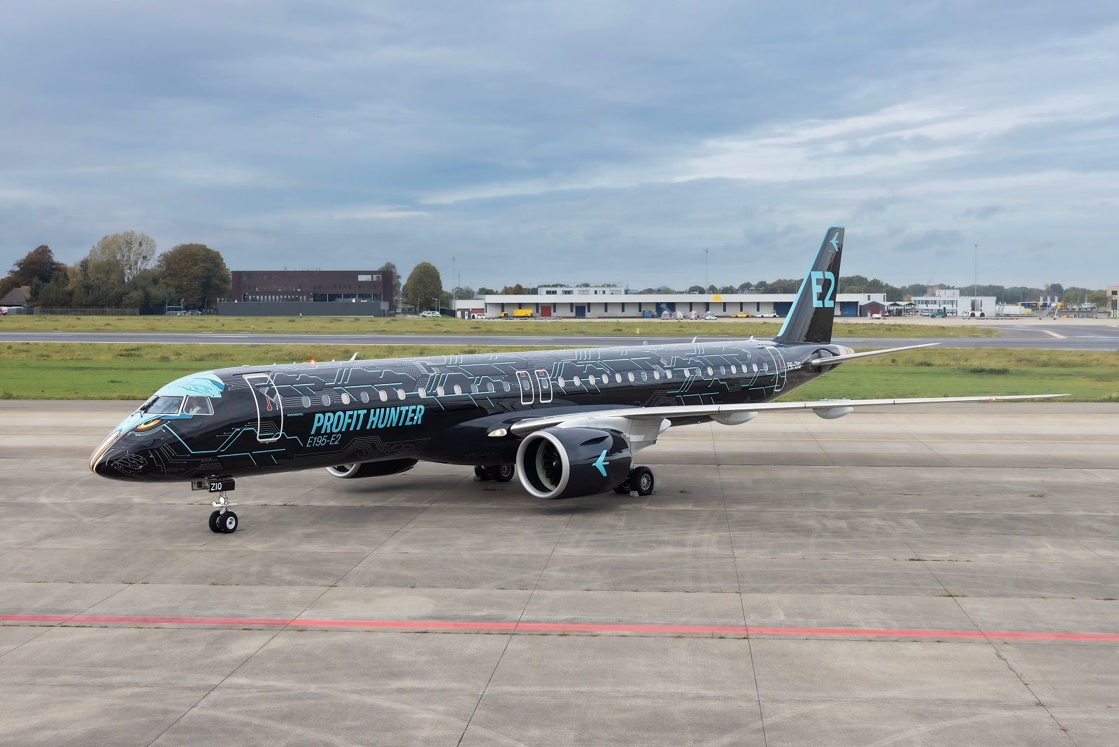 Tech Eagle Embraer Reveals Latest Embraer E195 E2 Profit Hunter Livery