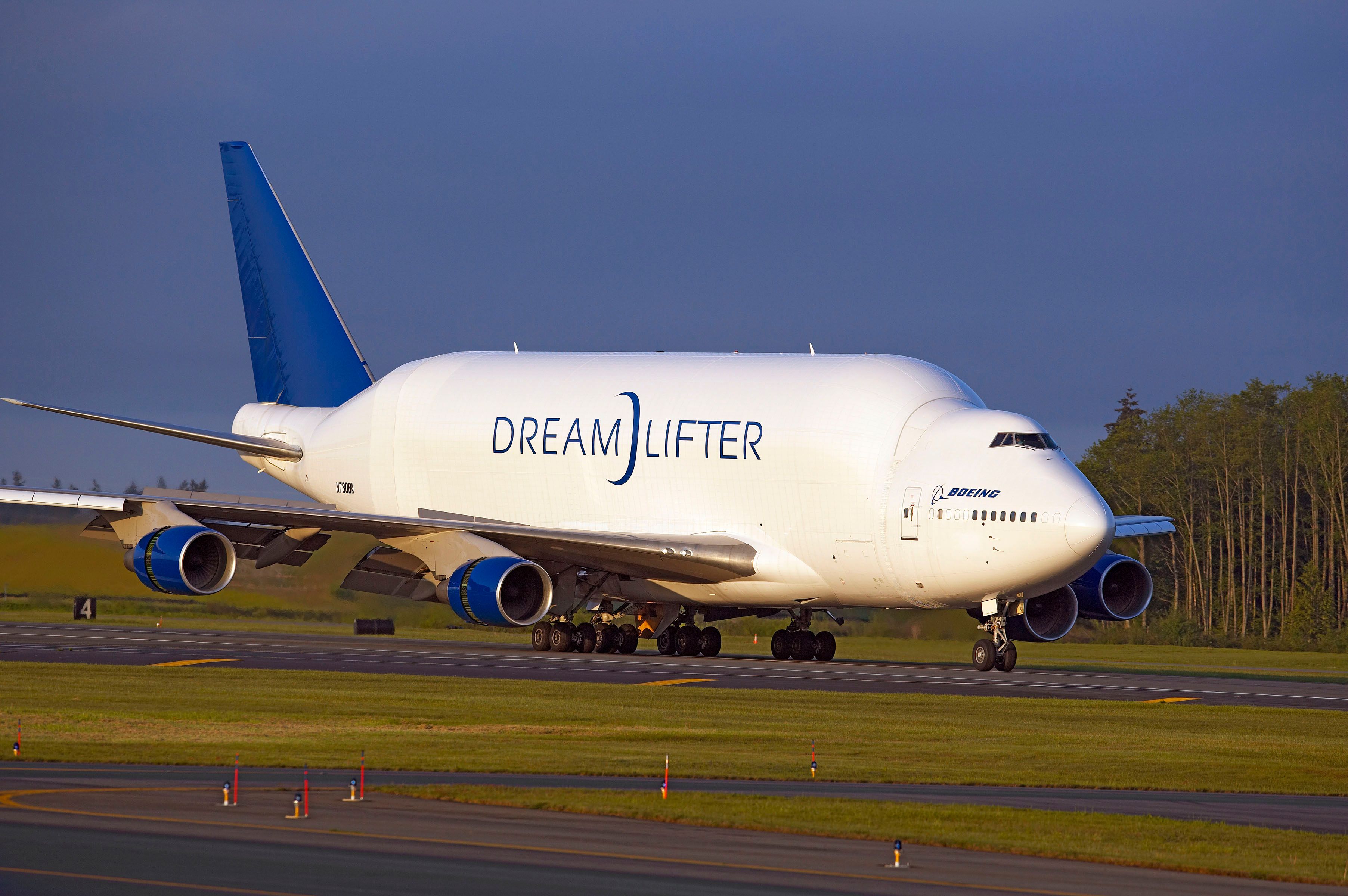 A Boeing Dreamlifter taxiing to the runway.