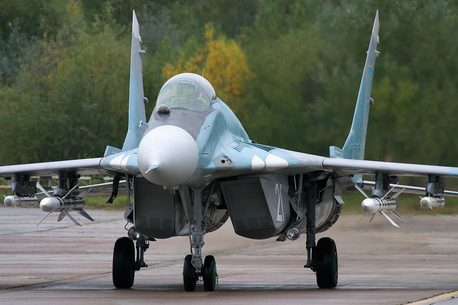 Mikoyan-Gurevich_MiG-29_(9-13),_Ukraine_-_Air_Force_AN1407459