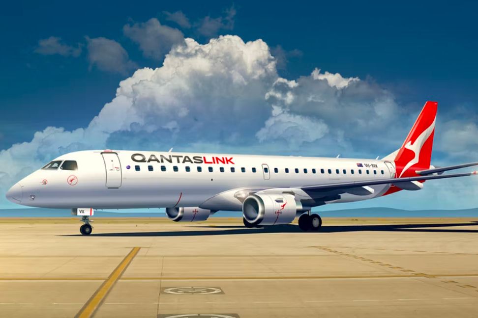 QantasLink Embraer E190 