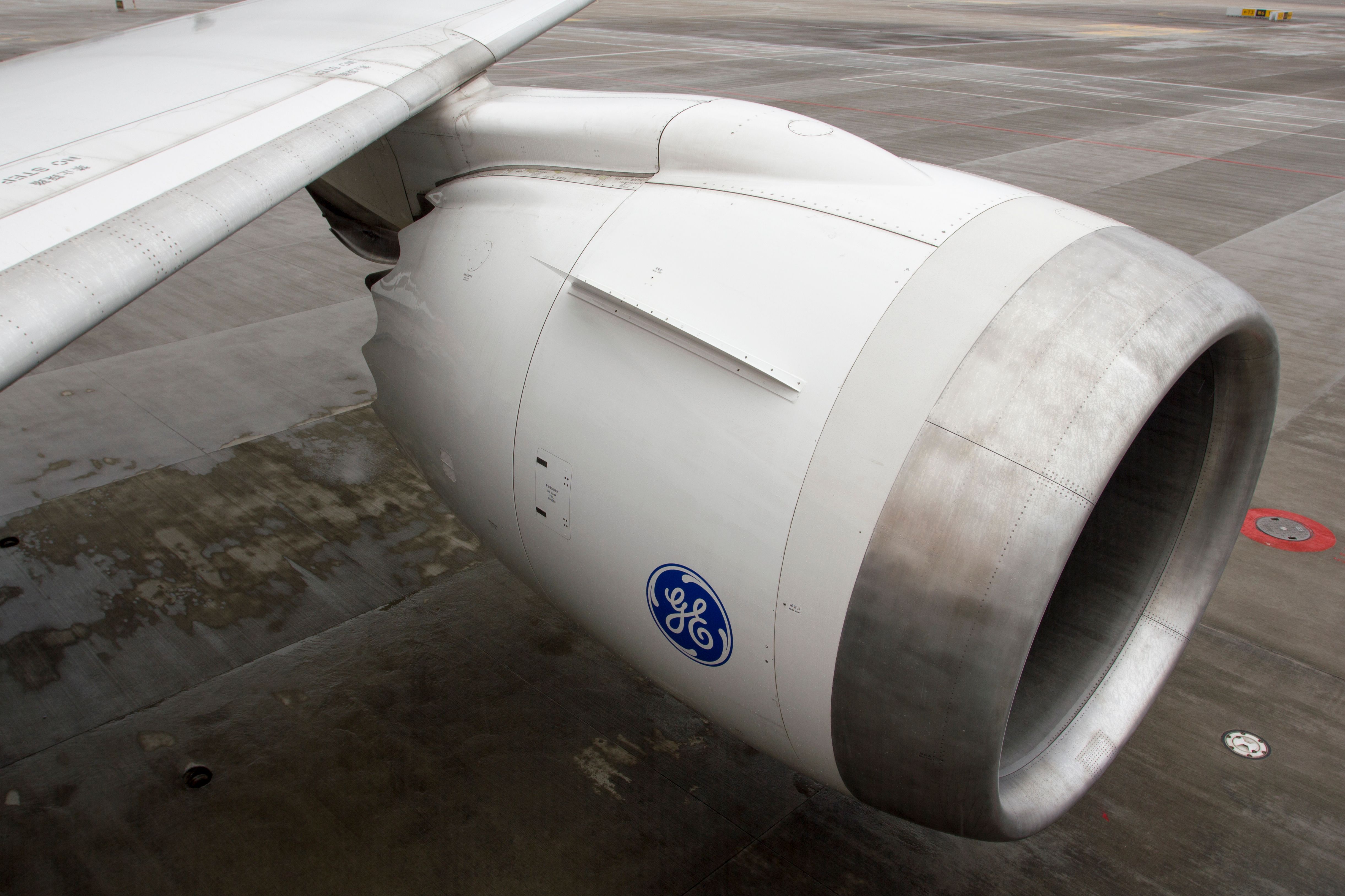 Boeing 787 Dreamliner GEnx engine