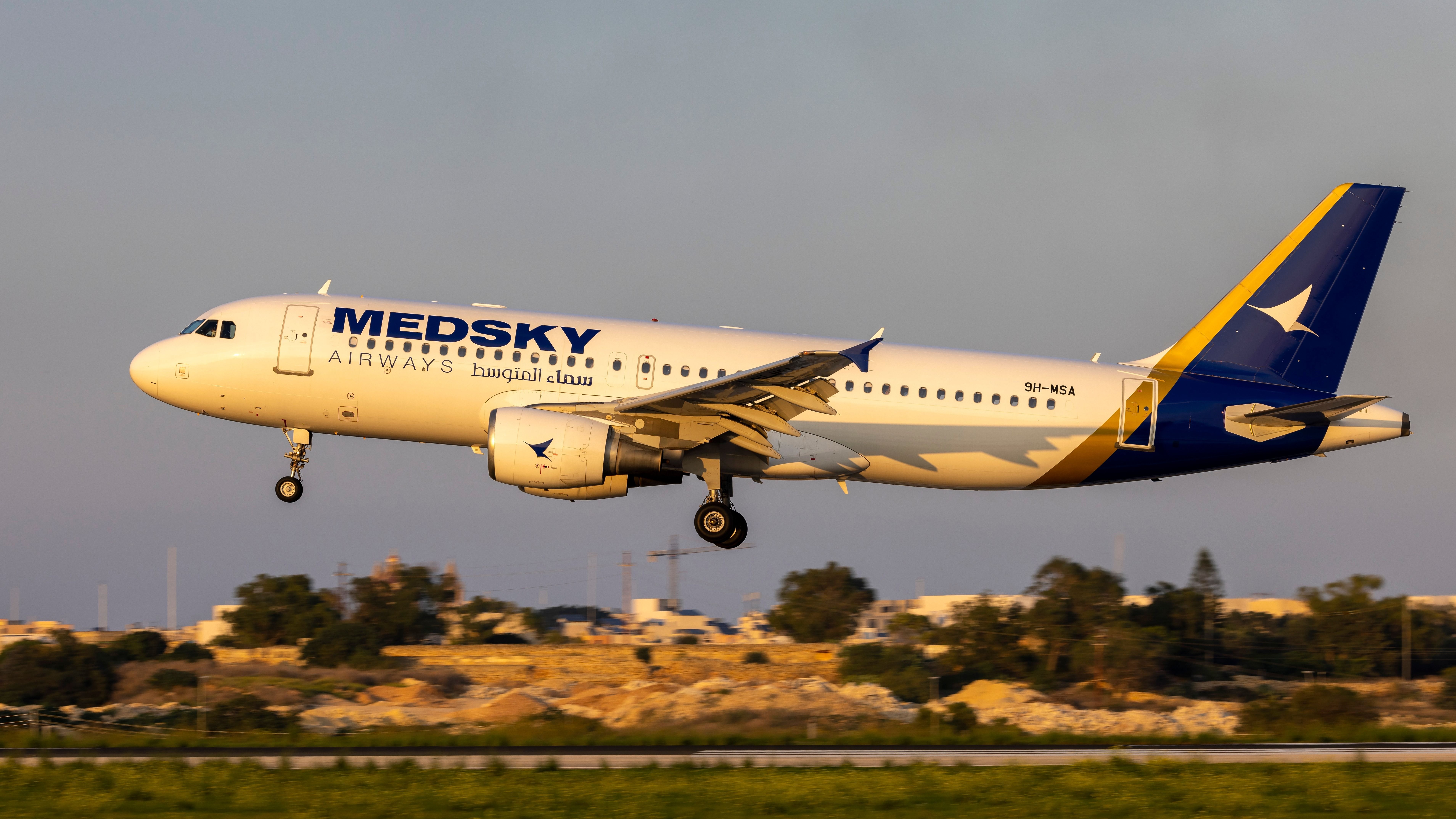 Medsky Airways a320