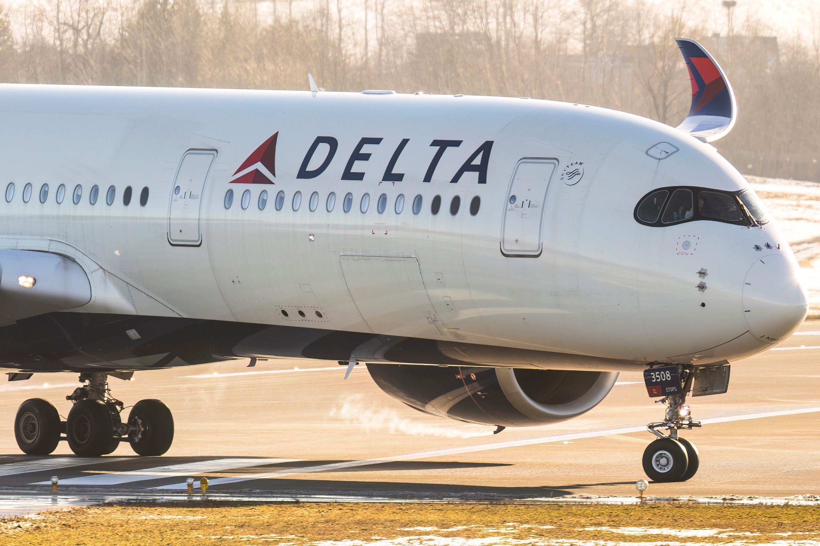 Delta Air Lines Doubles Profits As Other Airlines Struggle