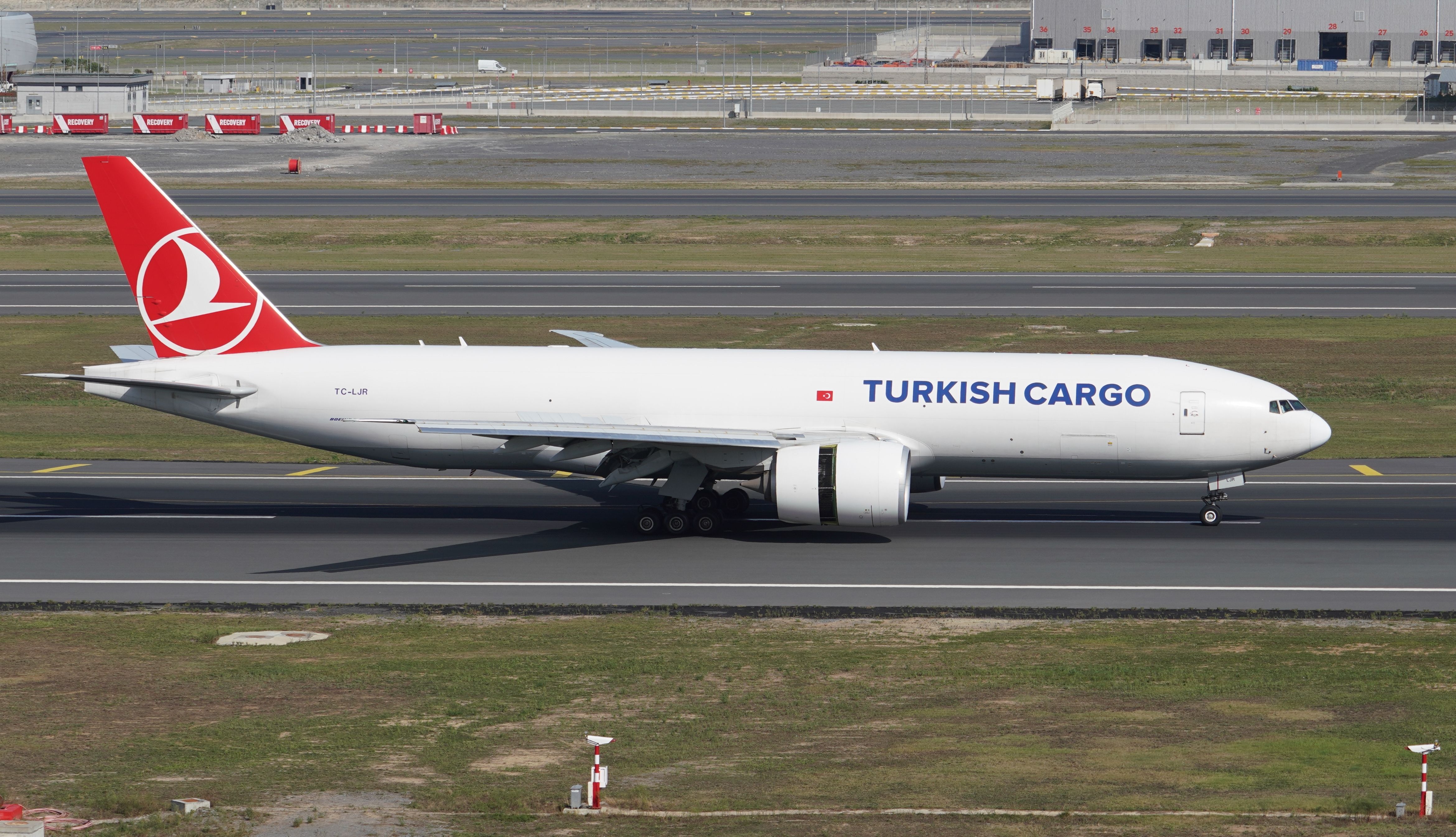 Turkish Airlines Cargo Boeing 777-F (66578) landing to Istanbul International Airport