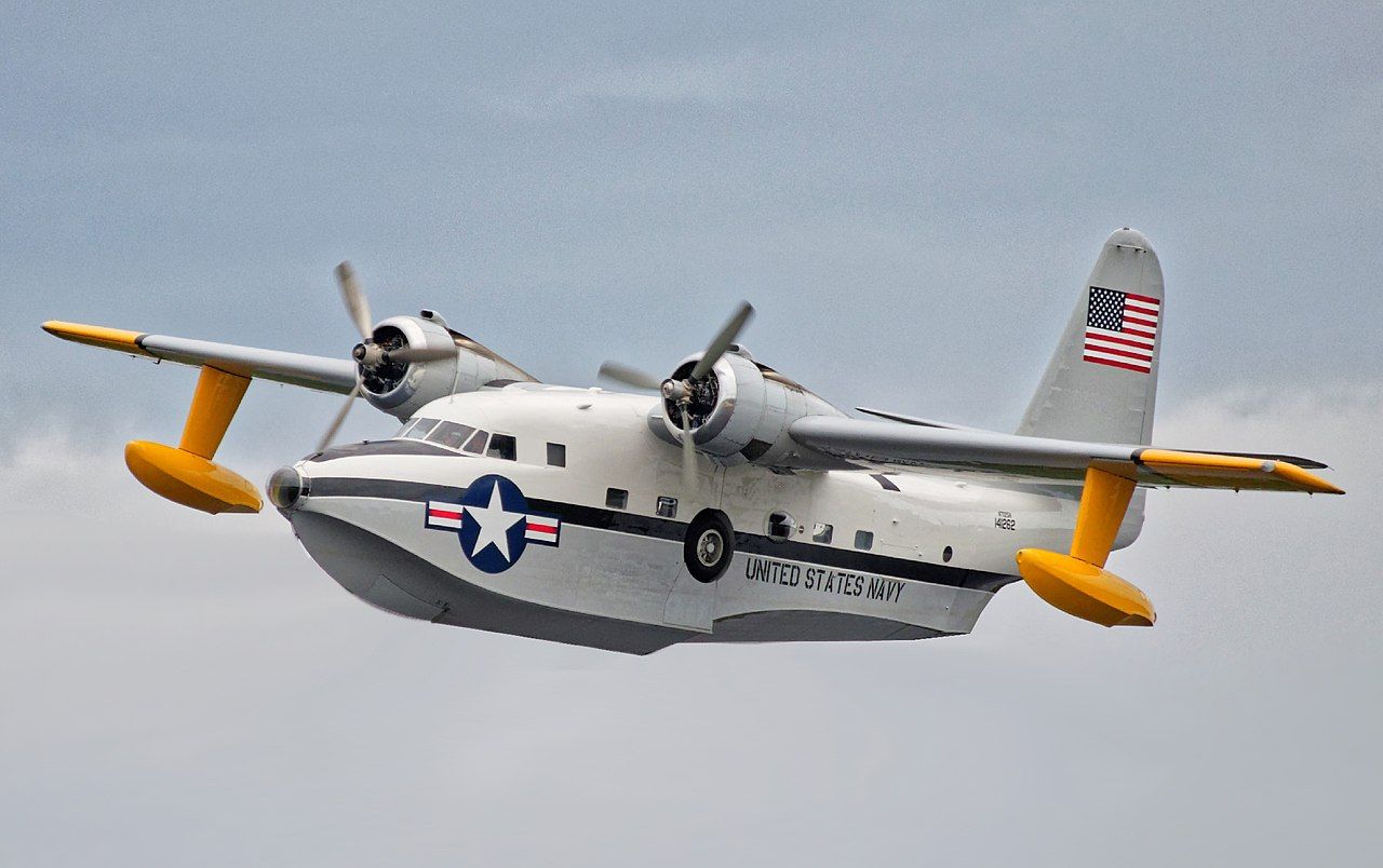 U.S._Navy_Grumman_HU-16