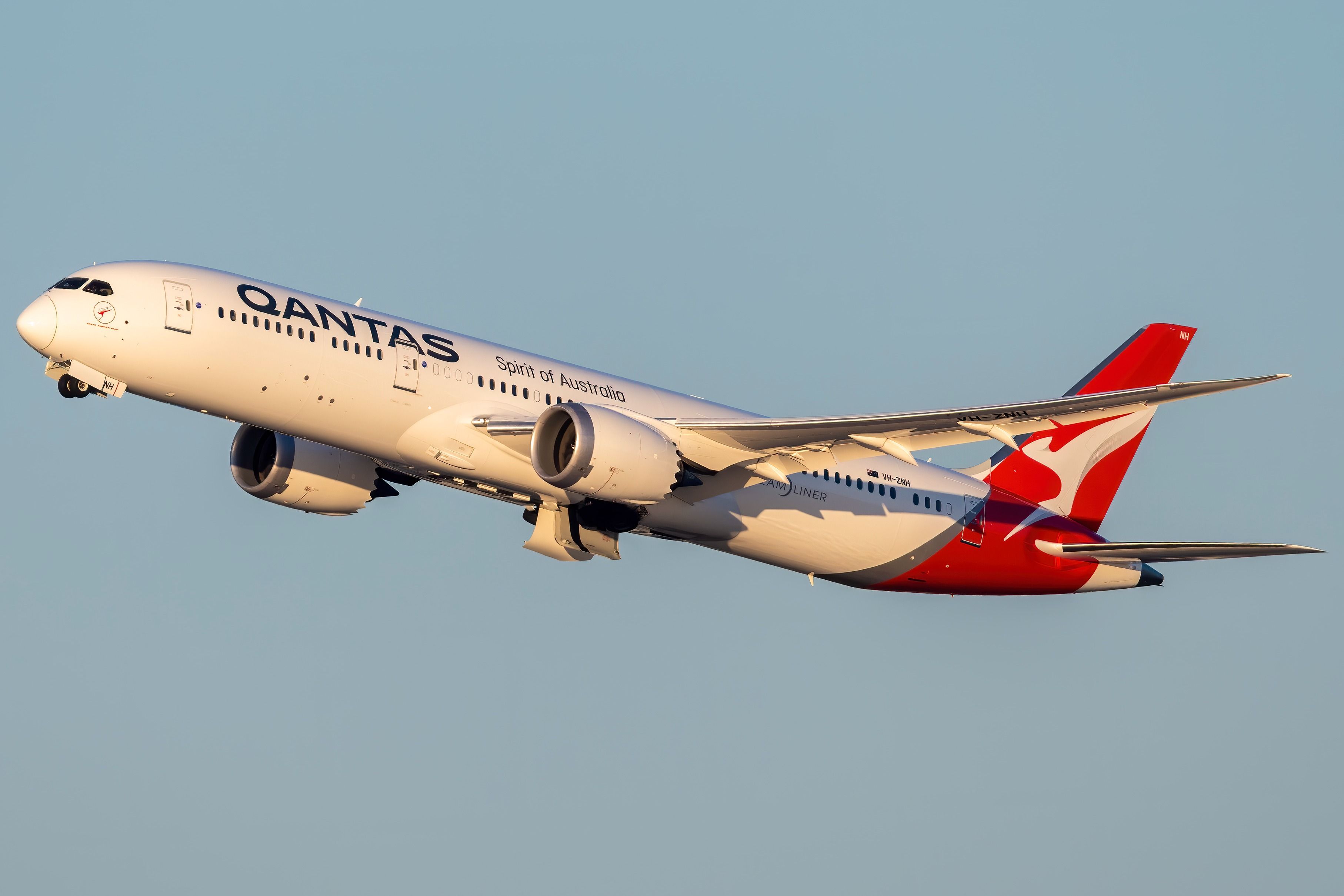 A Qantas Boeing 787-9 Dreamliner just after take off