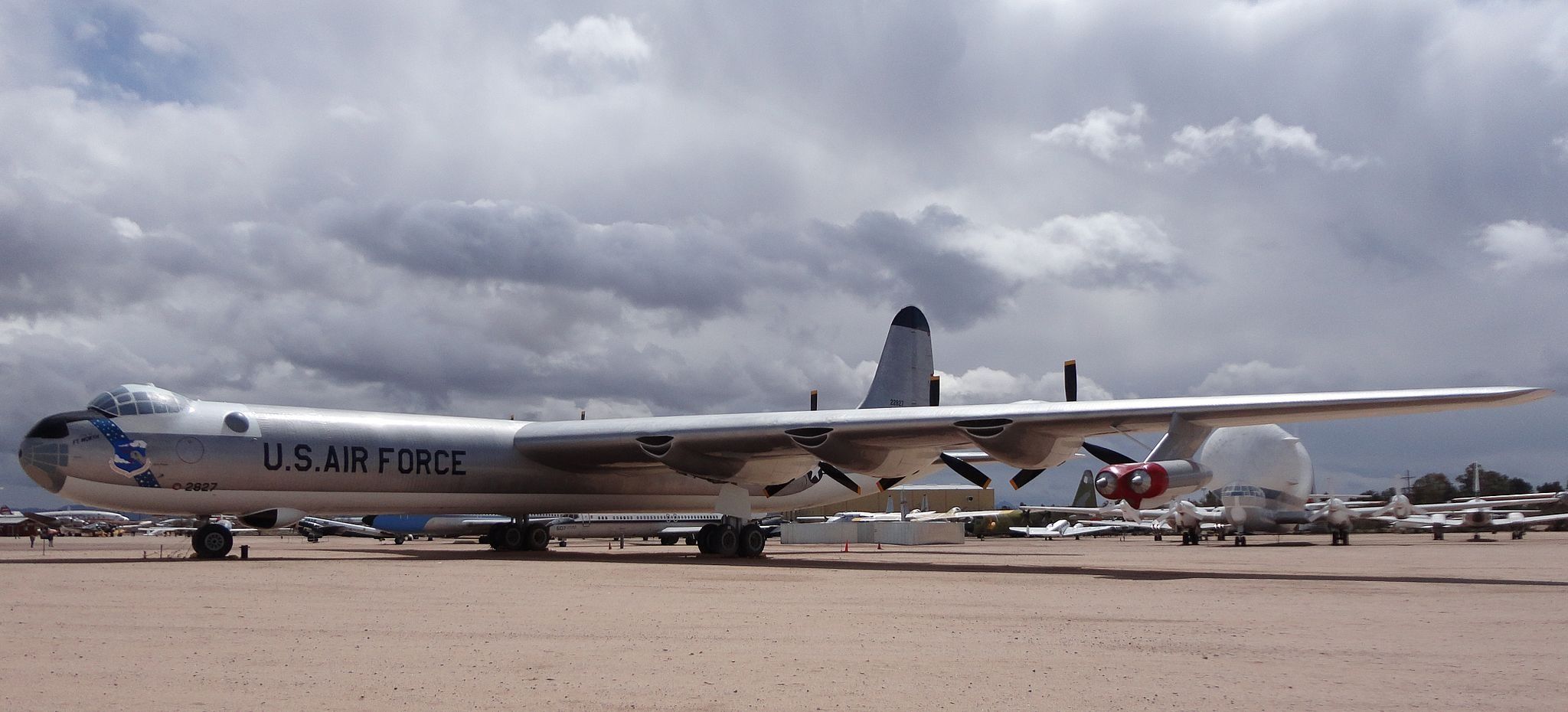 2048px-Convair_B-36J_Peacemaker