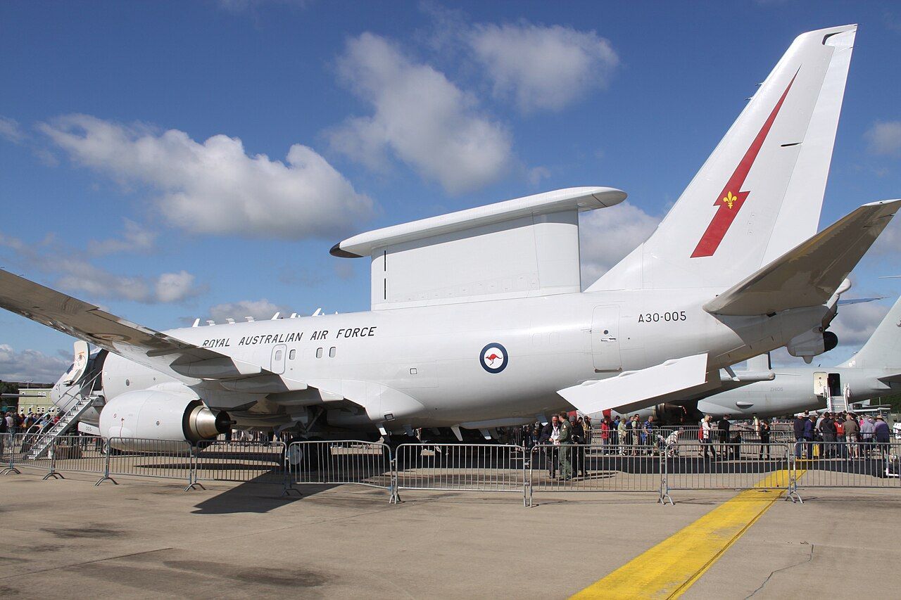 Boeing_737_7ES-AEW&C_Royal_Australian_Air_Force