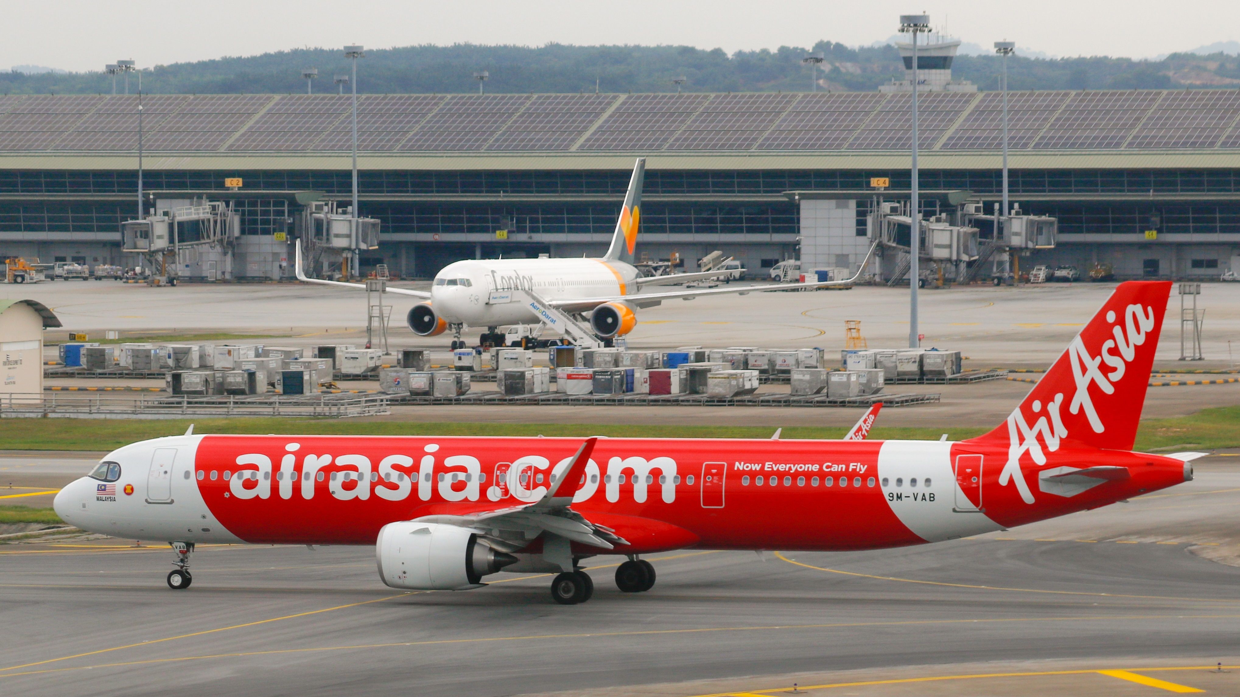 亚航今年第一条新航线是往返吉隆坡和斋浦尔