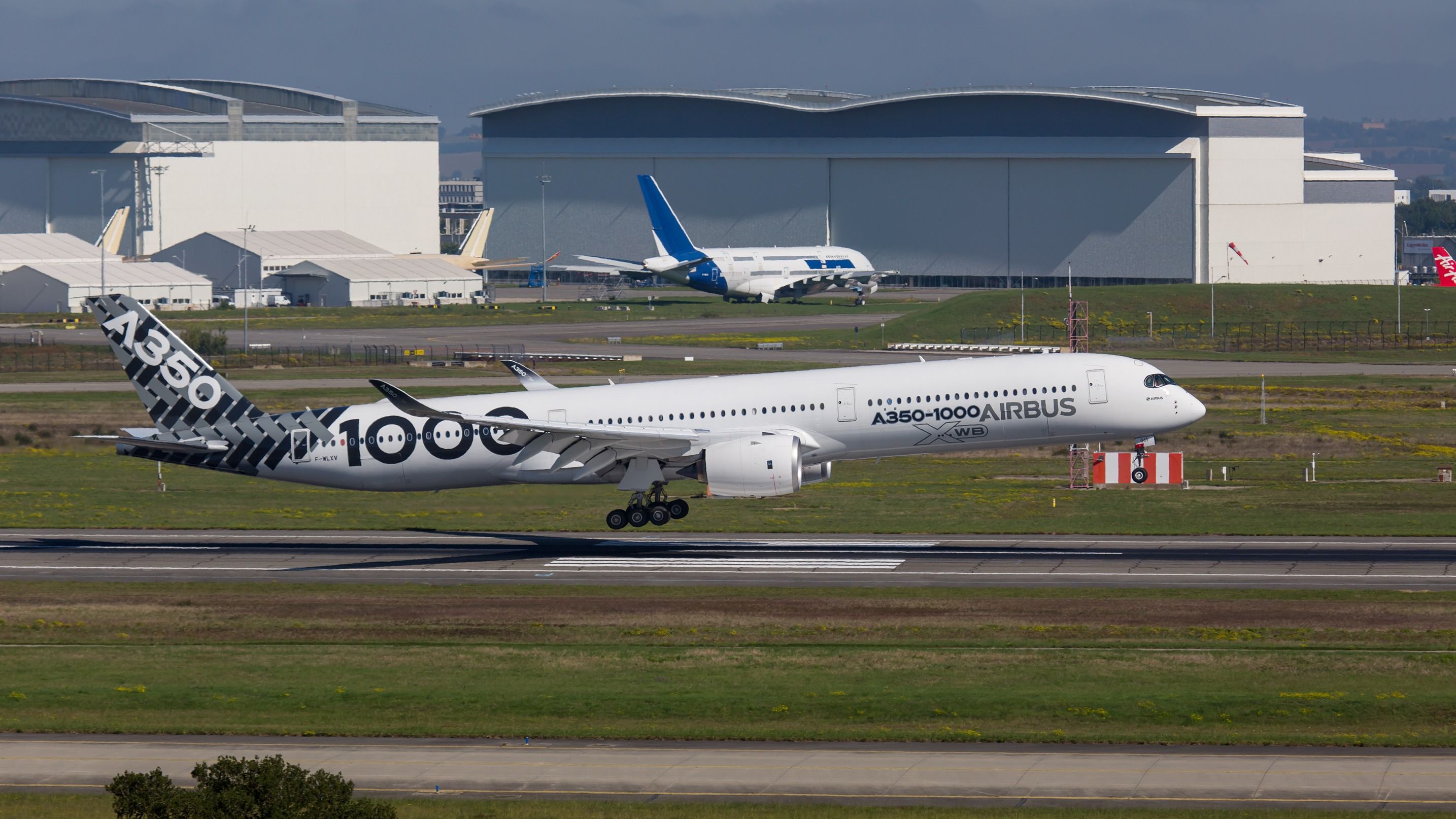 Airbus Investigating After Incidents Where A350s Lower Altitude