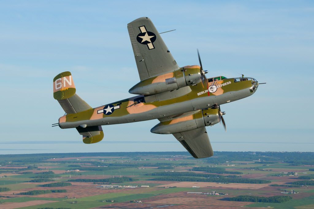 EAA's B-25 bomber Berlin Express