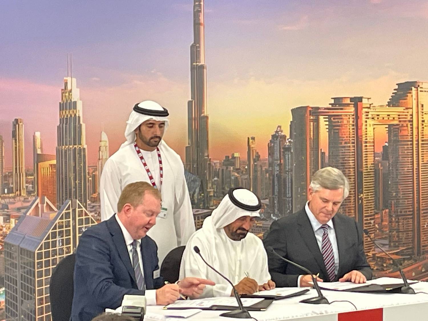Executives of Emirates, Boeing, and General Electric (GE) at the Dubai Airshow 2023