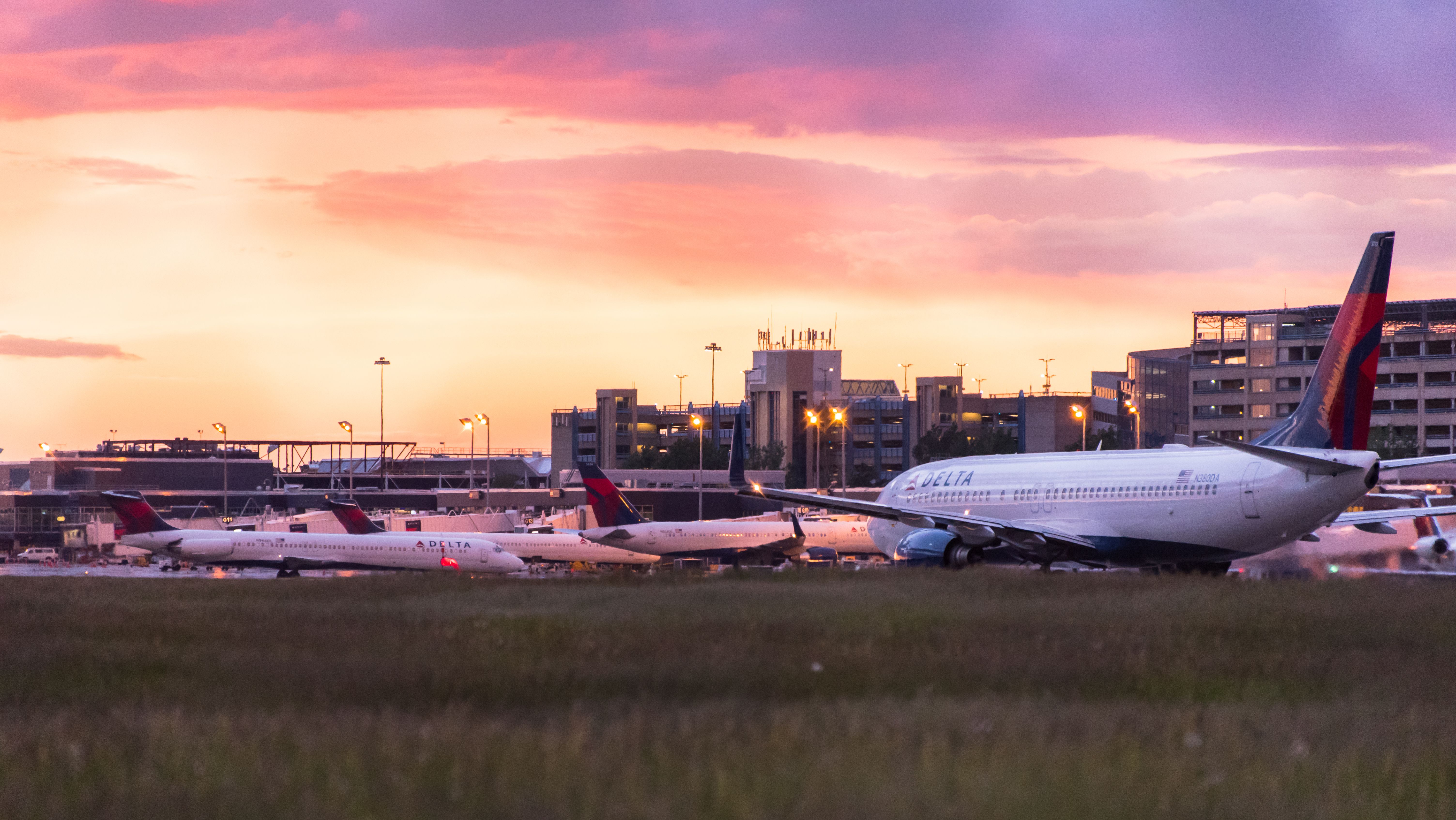 Delta Air Lines aircraft at MSP