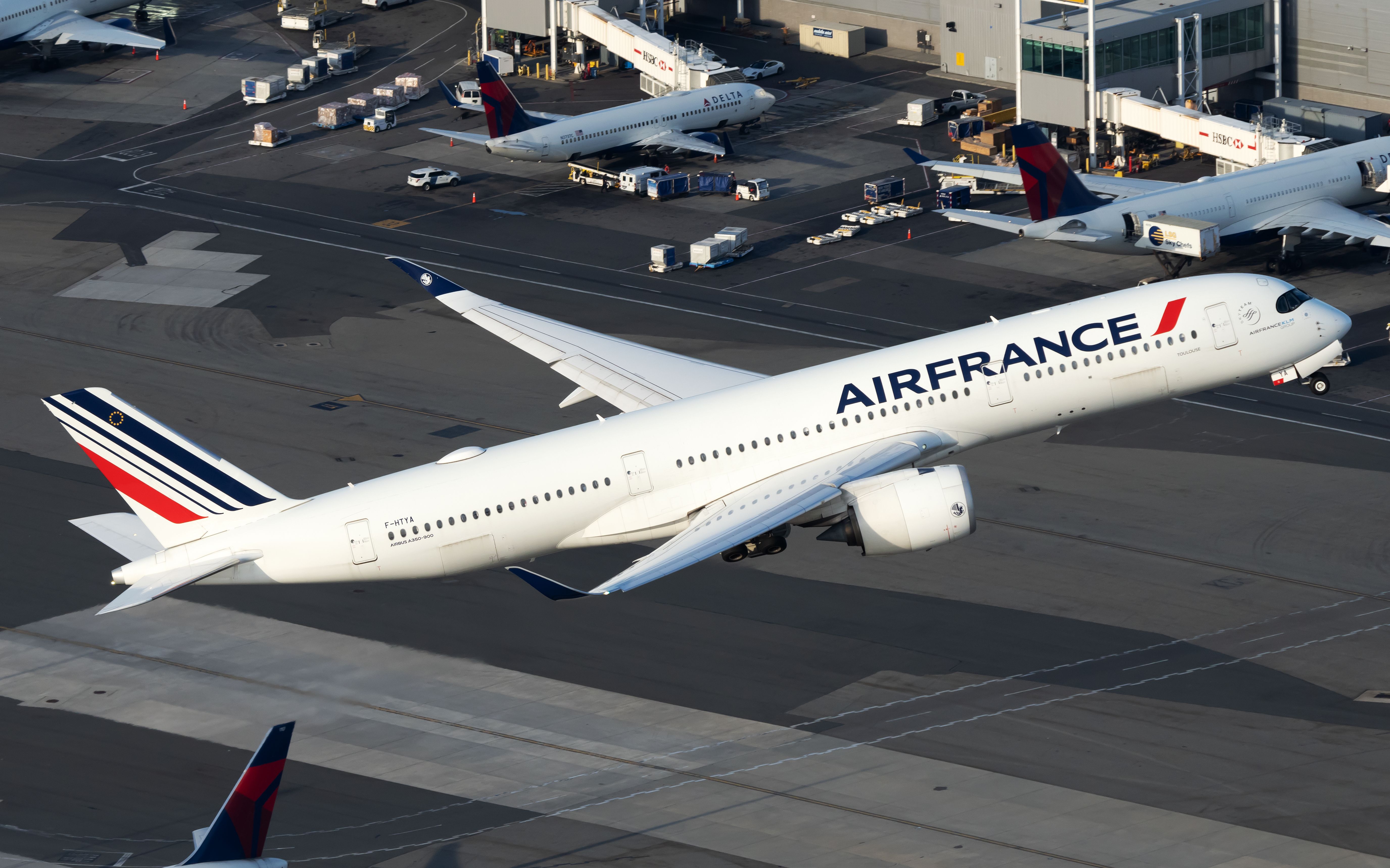An Air France Airbus A350 just after taking off.