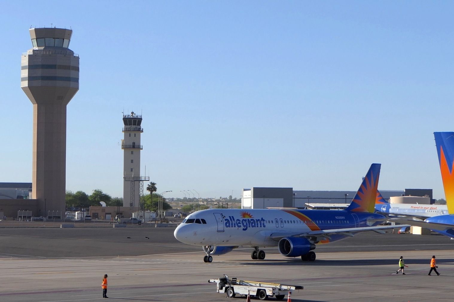 Allegiant Air Airbus A319 at Phoenix–Mesa Gateway Airport.