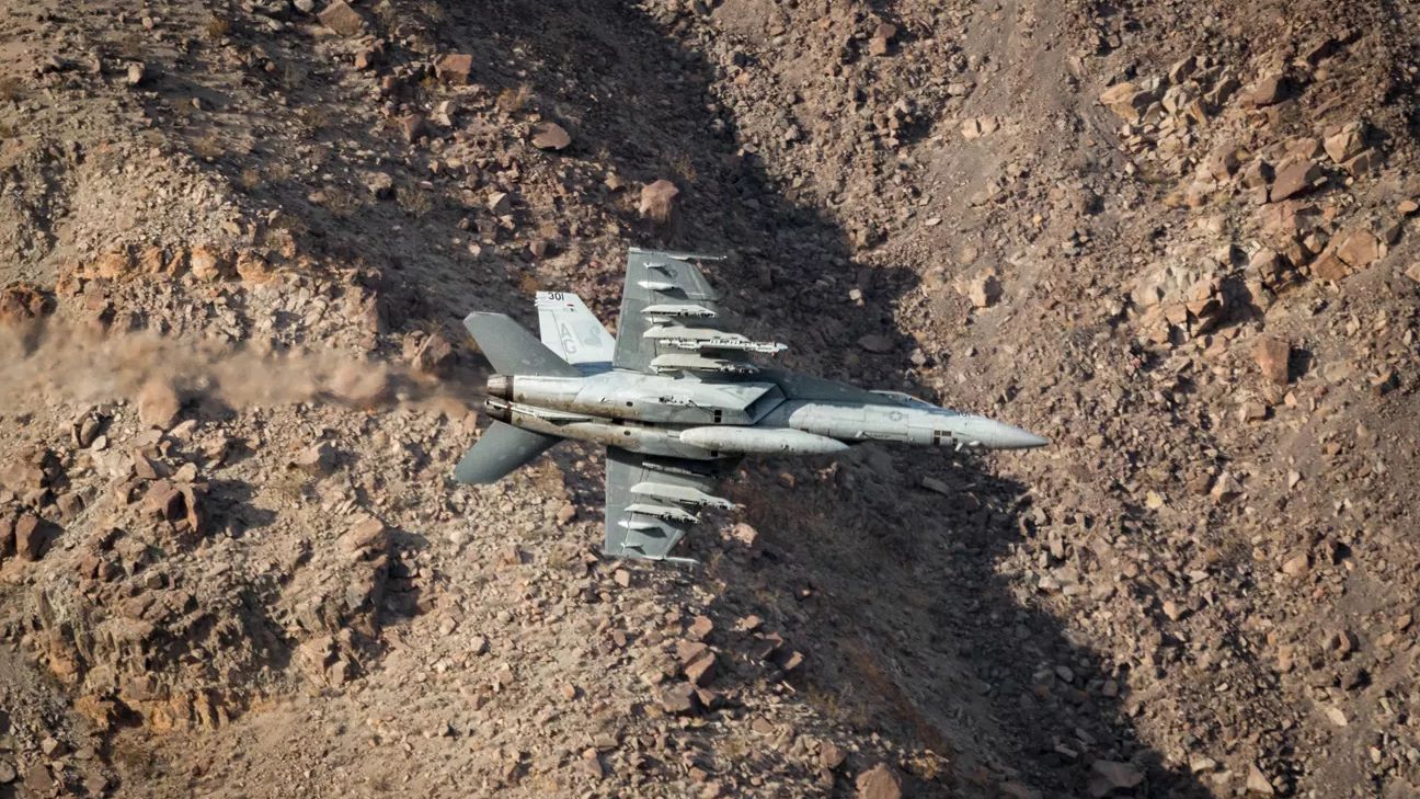 Star Wars Canyon Why The USA Uses Rainbow Canyon For Fighter