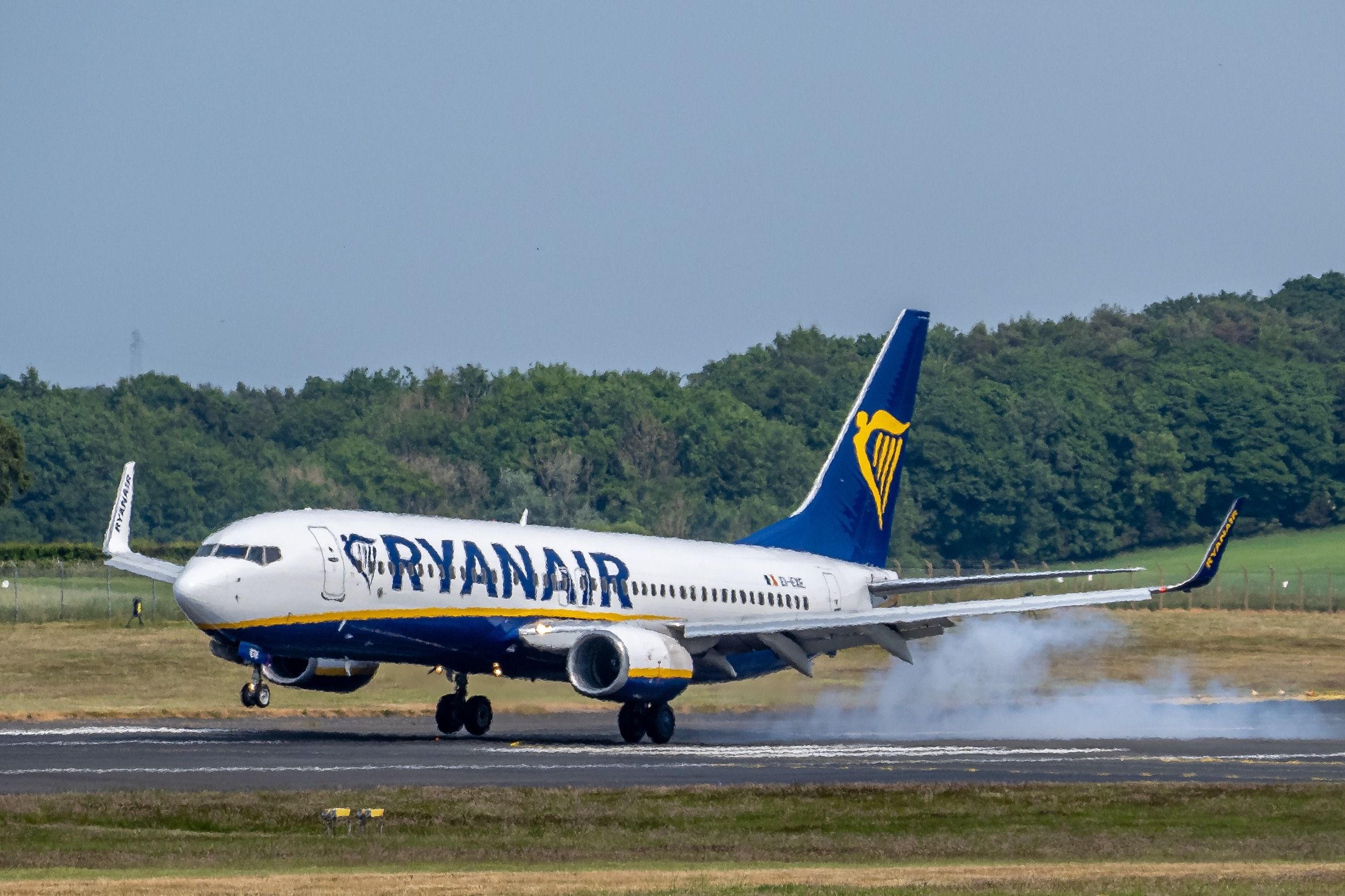 Ryanair Boeing 737 landing at Glasgow Prestwick Airport