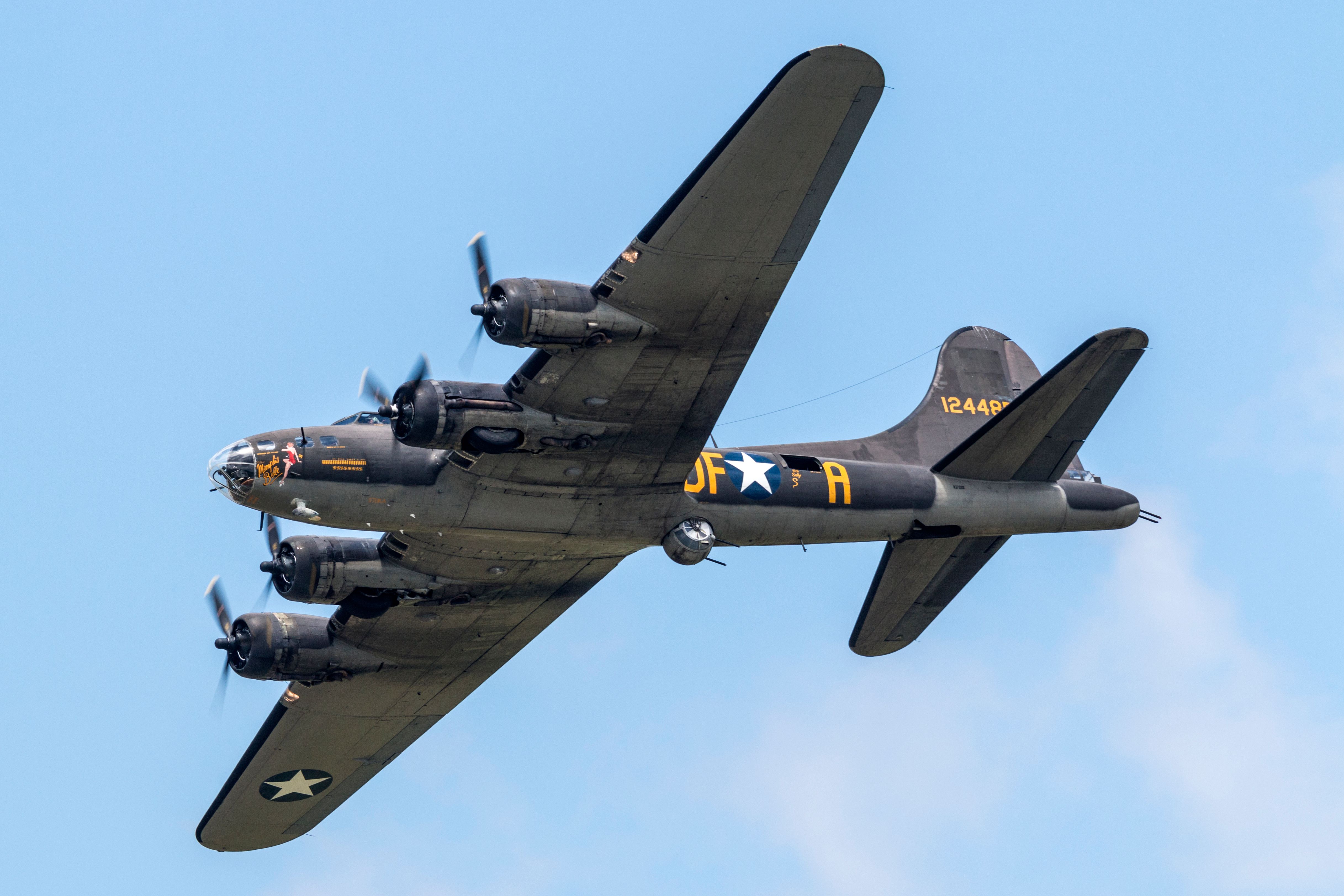 A B-17 flying in the sky.