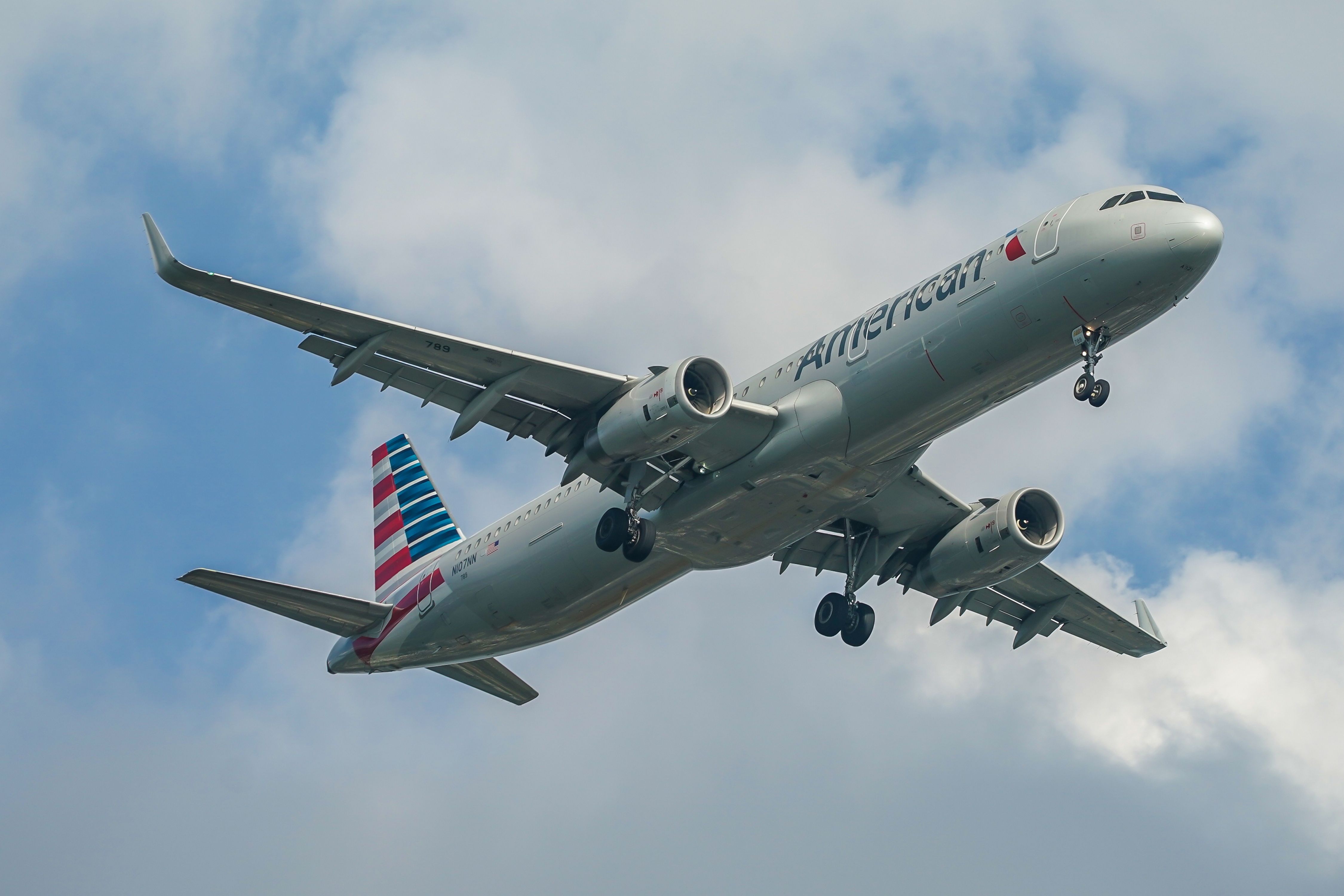 American Airlines Airbus A321 descending for landing at JFK International Airport in New York