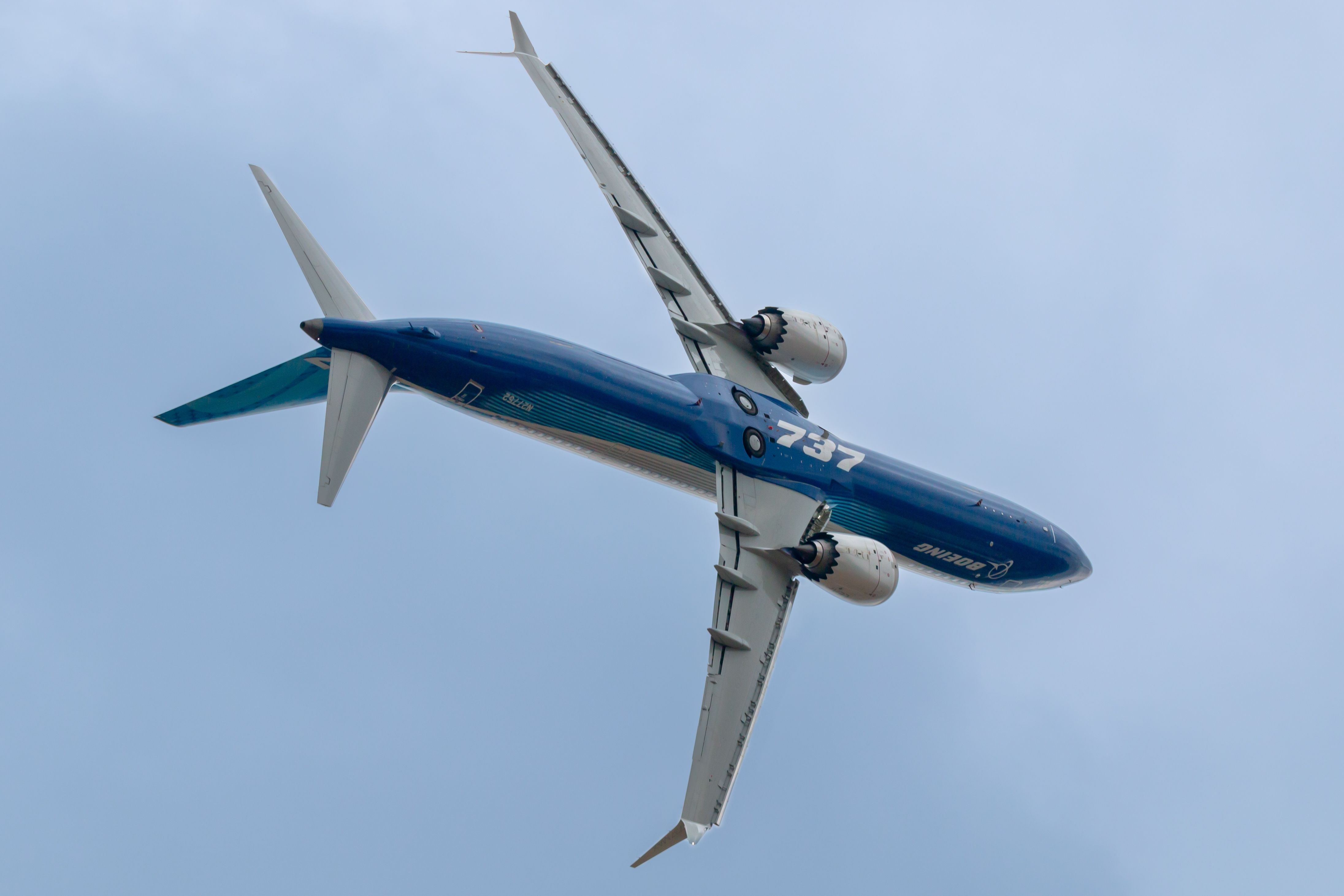 Boeing 737 MAX 10
