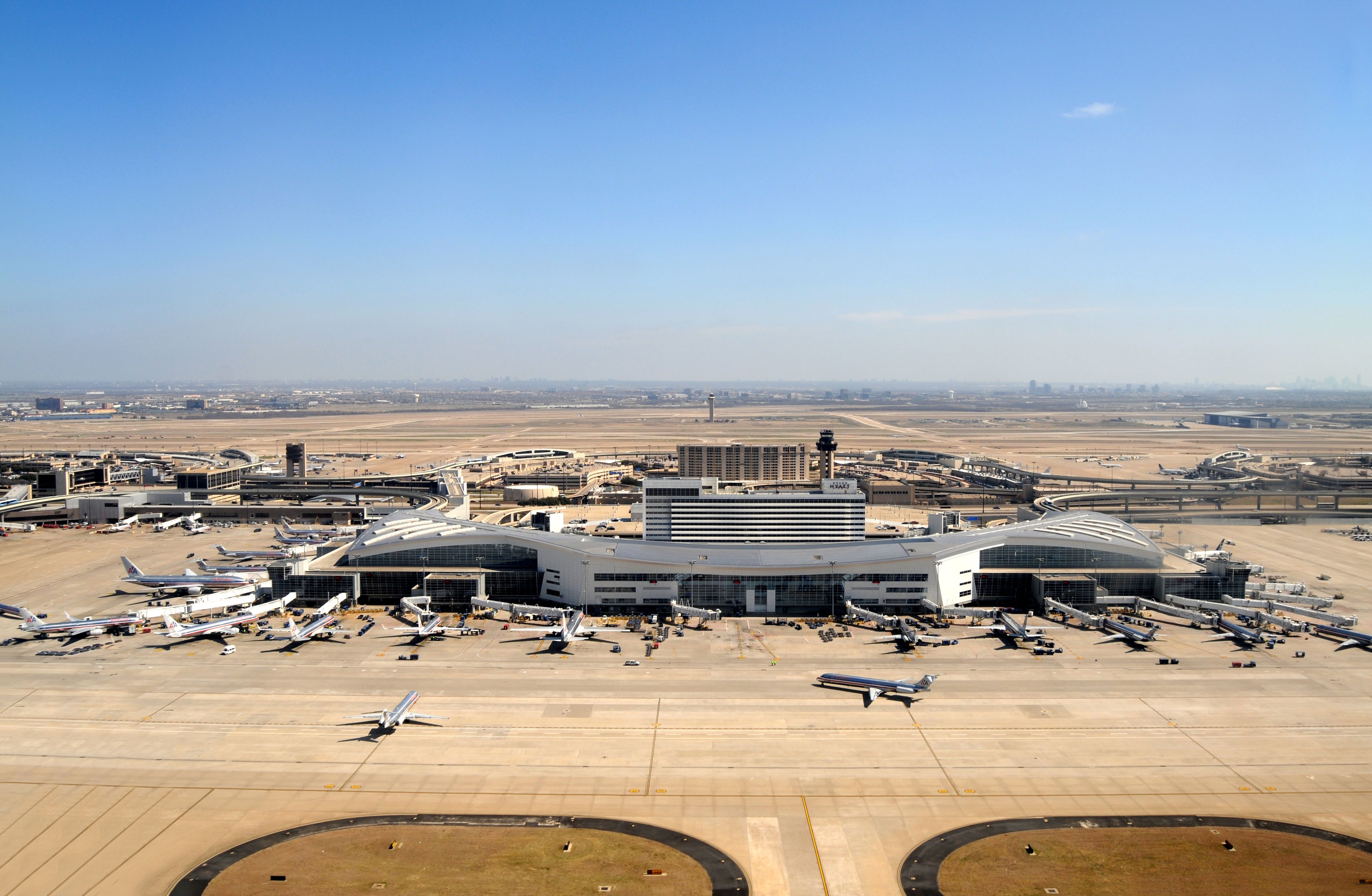 An overview of Dallas/Forth Worth International Airport (DFW)