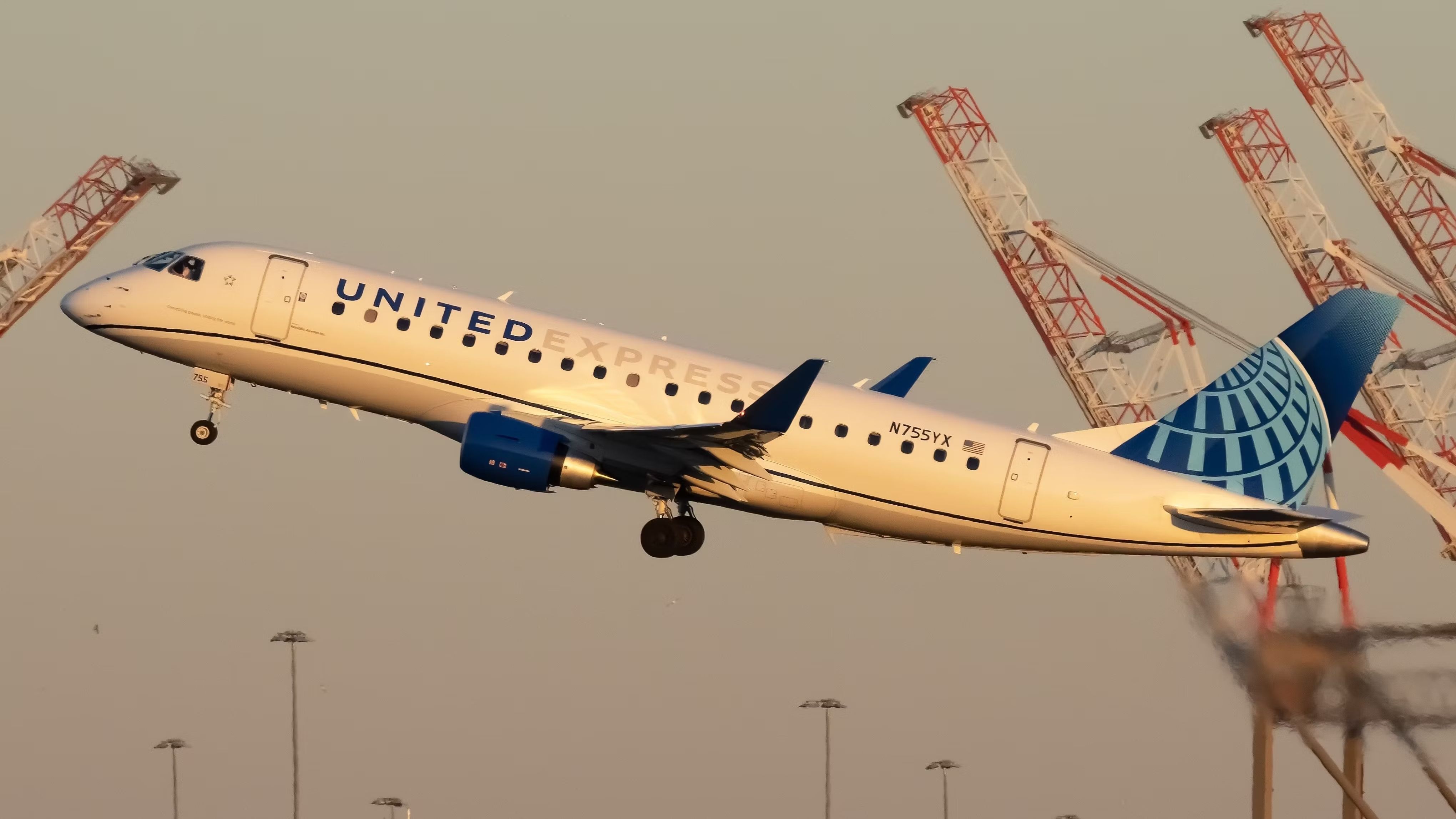 A Look At The History Of The Embraer 175 At United Airlines