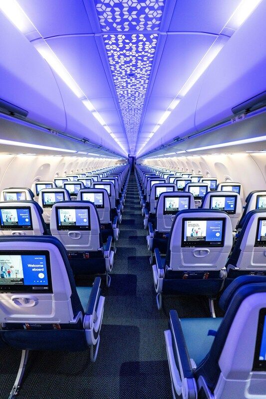 A view at United Airlines Airbus A321neo cabin